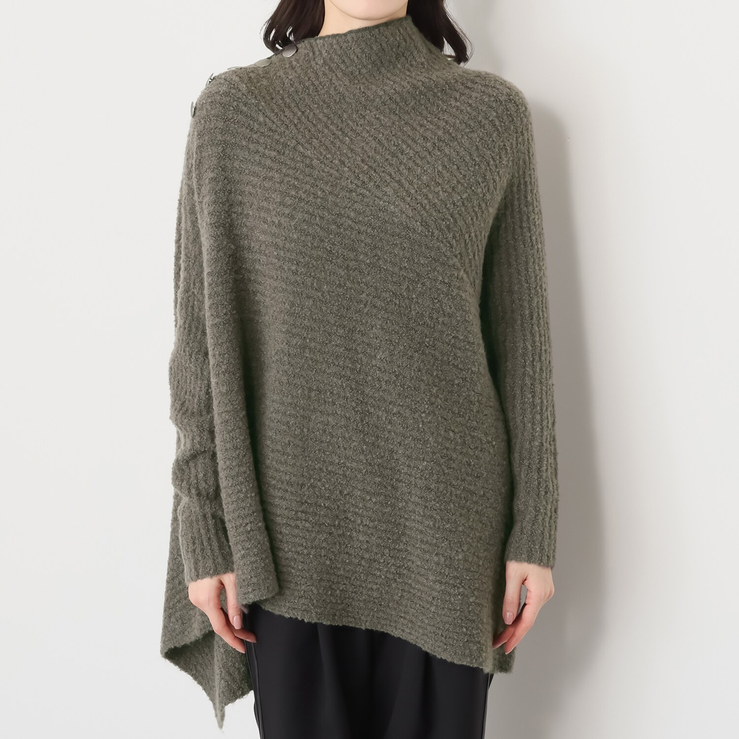 タマミ　ワタナベ コマンタレ ブークレニット プルオーバー