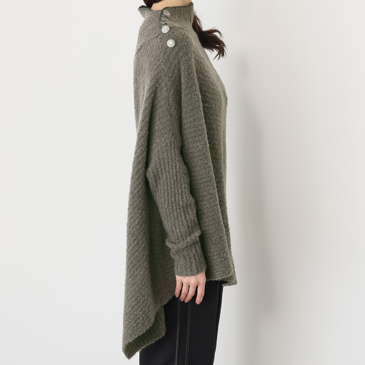 タマミ　ワタナベ コマンタレ ブークレニット プルオーバー