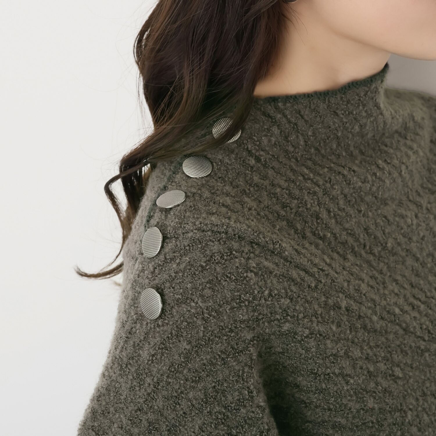 タマミ　ワタナベ コマンタレ ブークレニット プルオーバー