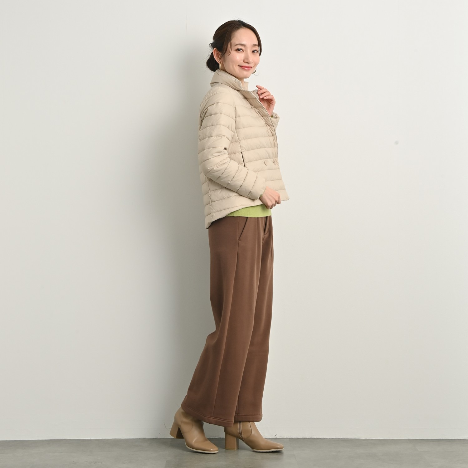 元町ゼラール 着回し抜群！ 高密度ナイロン 軽量ダウンジャケット