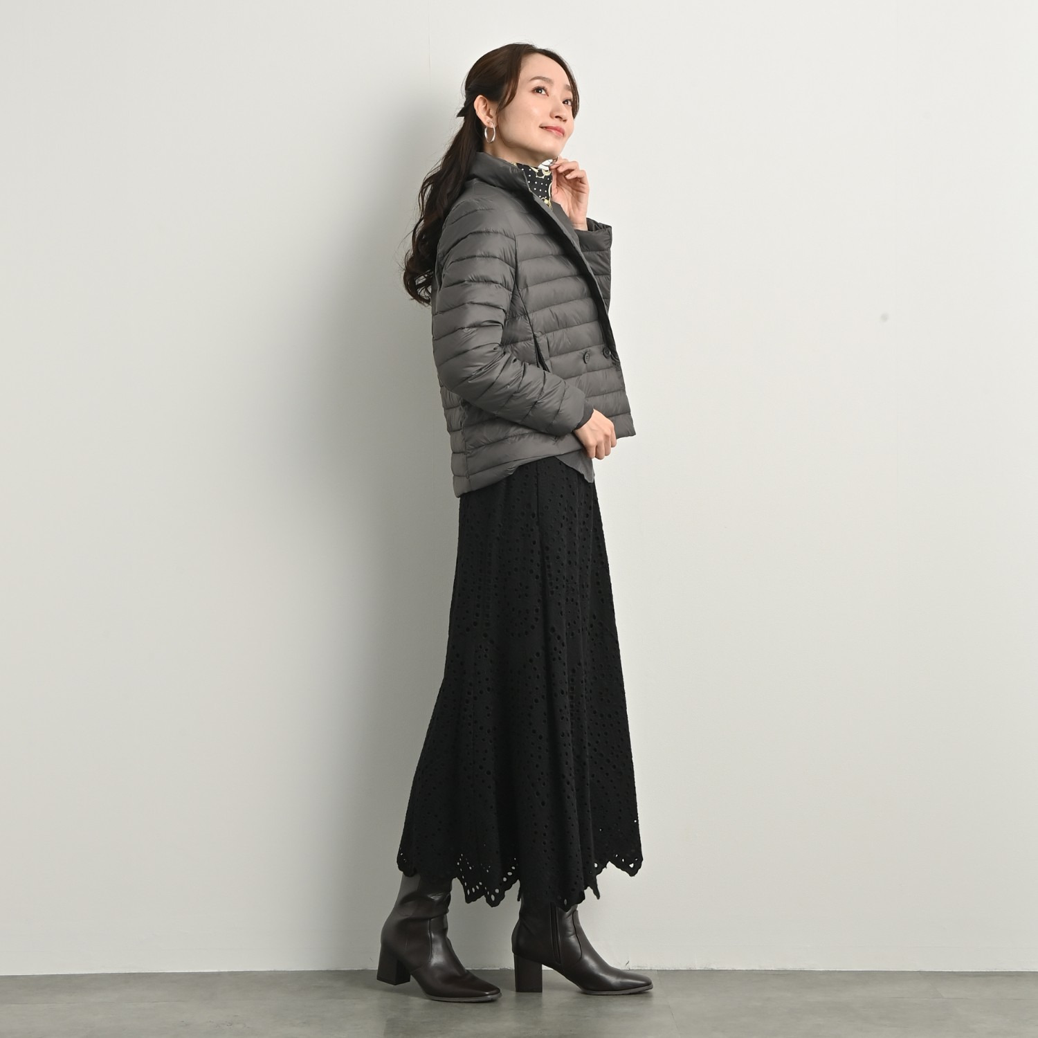 元町ゼラール 着回し抜群！ 高密度ナイロン 軽量ダウンジャケット