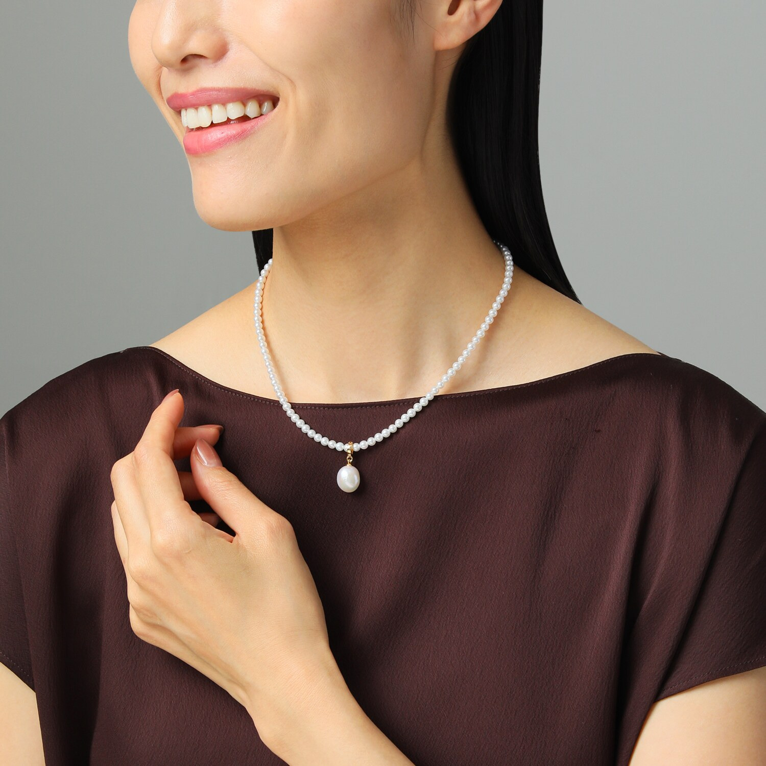 ペレフェリーク ベビー淡水パール ネックレス