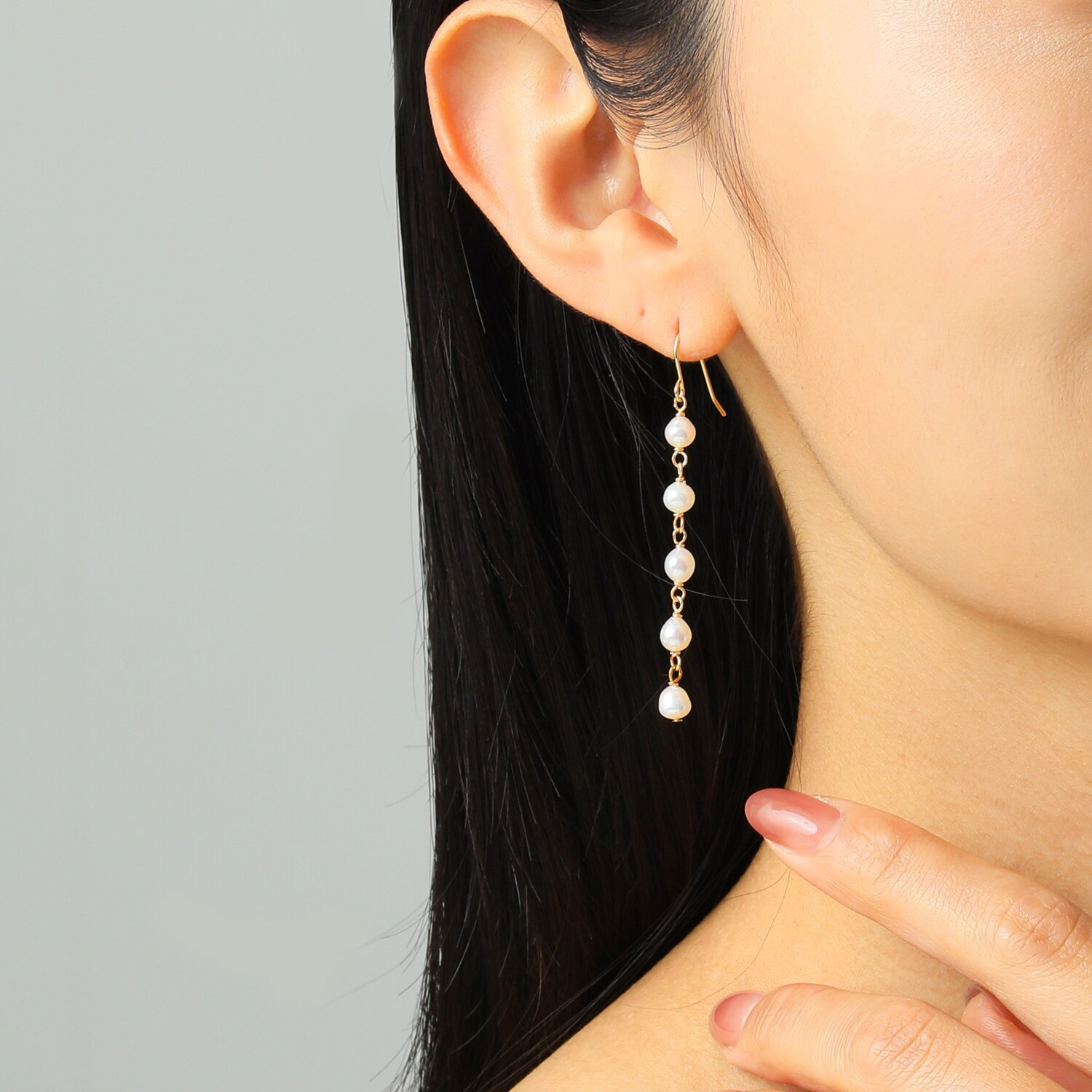 ペレフェリーク シルバー ベビー淡水パール ロングステーションピアス