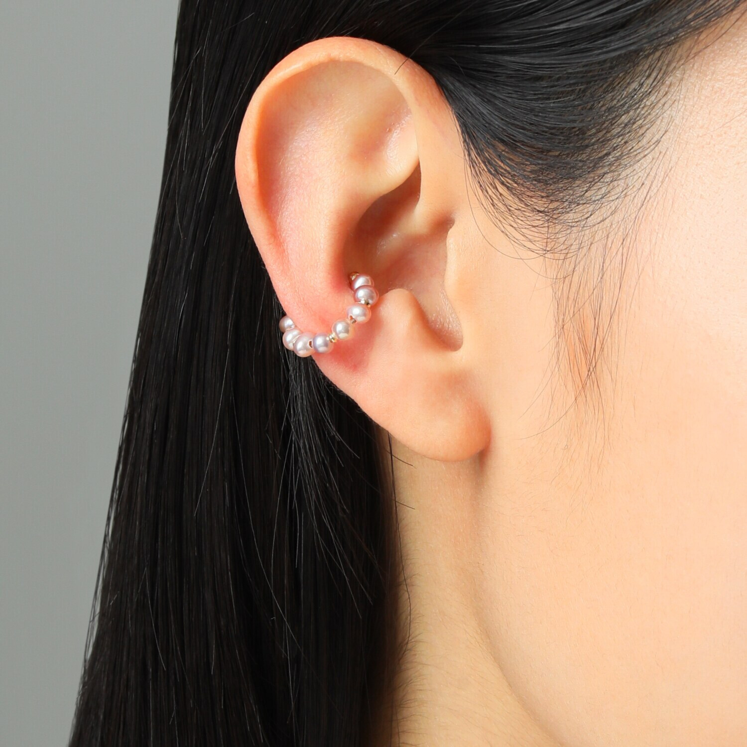 ペレフェリーク １０Ｋ ブロッサムカラー ベビー淡水パール イヤーカフ ＜片側用＞