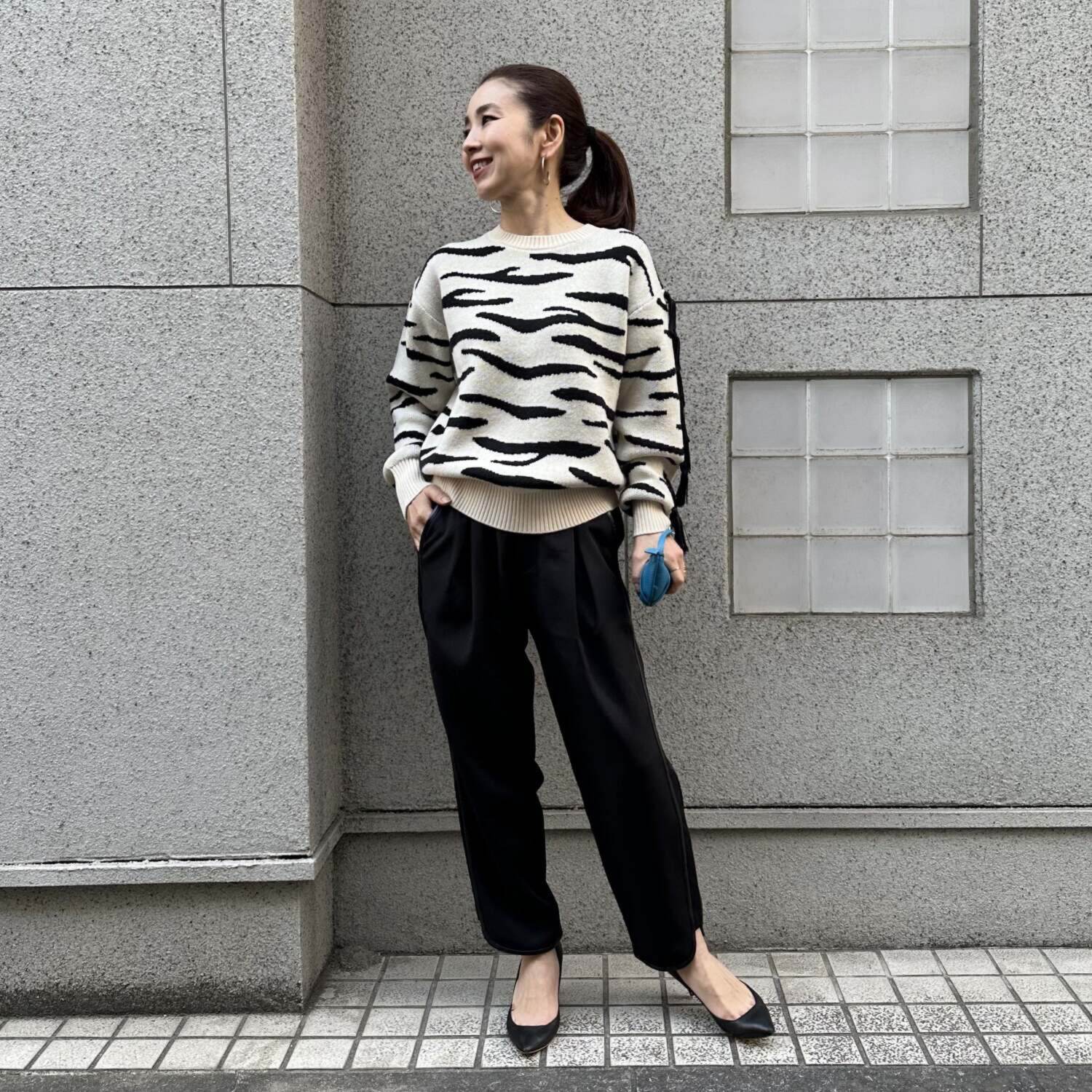 タマミ　ワタナベ フサフサ　ゼブラ ニットプルオーバー