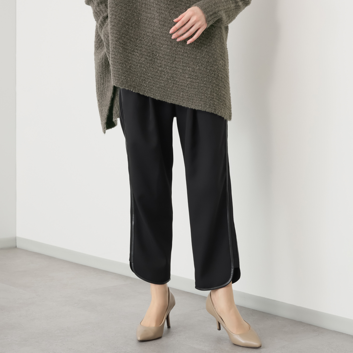 タマミ　ワタナベ シティジョッパーズパンツ