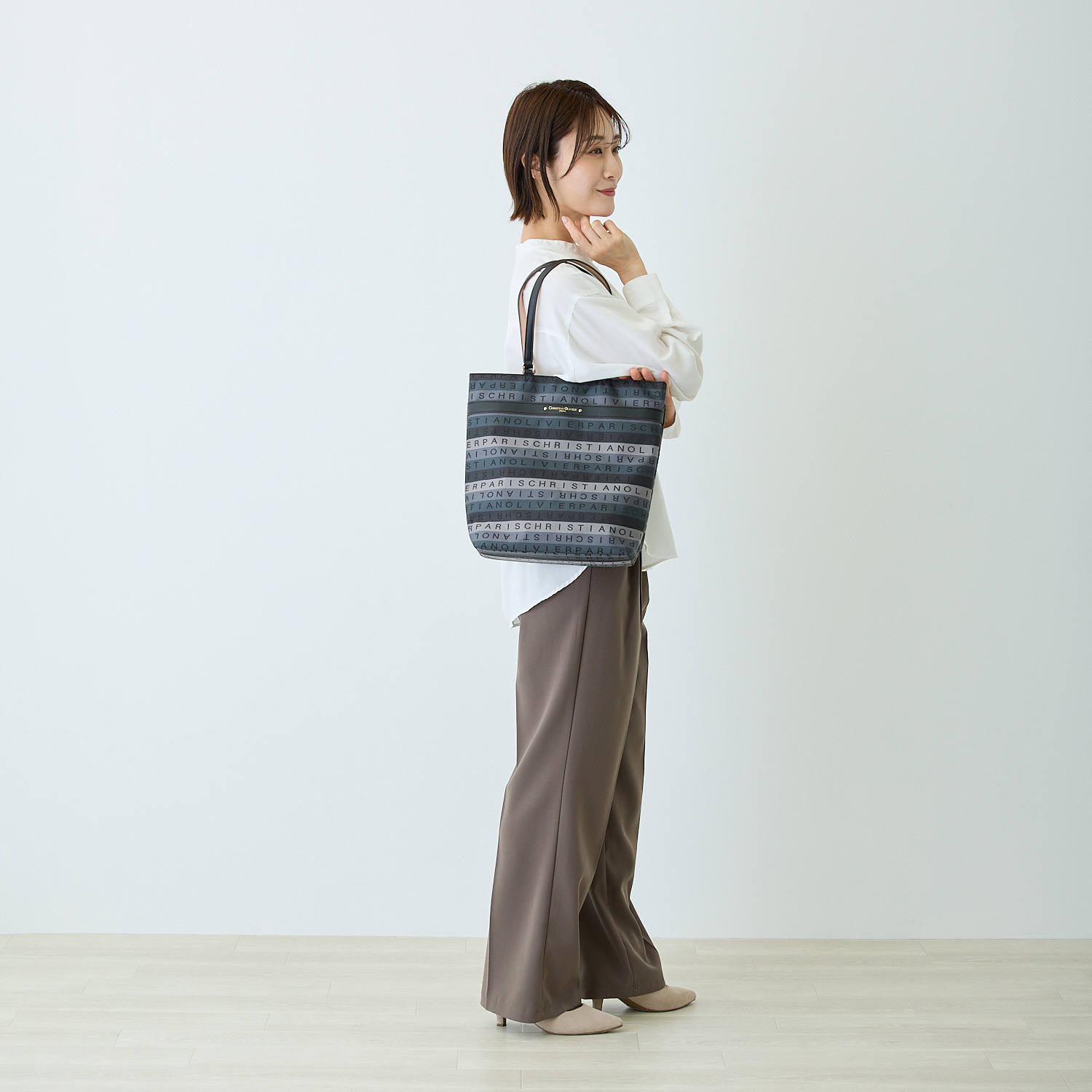 クリスチャン　オリビエ はっ水 グラデーションジャガード トートバッグ