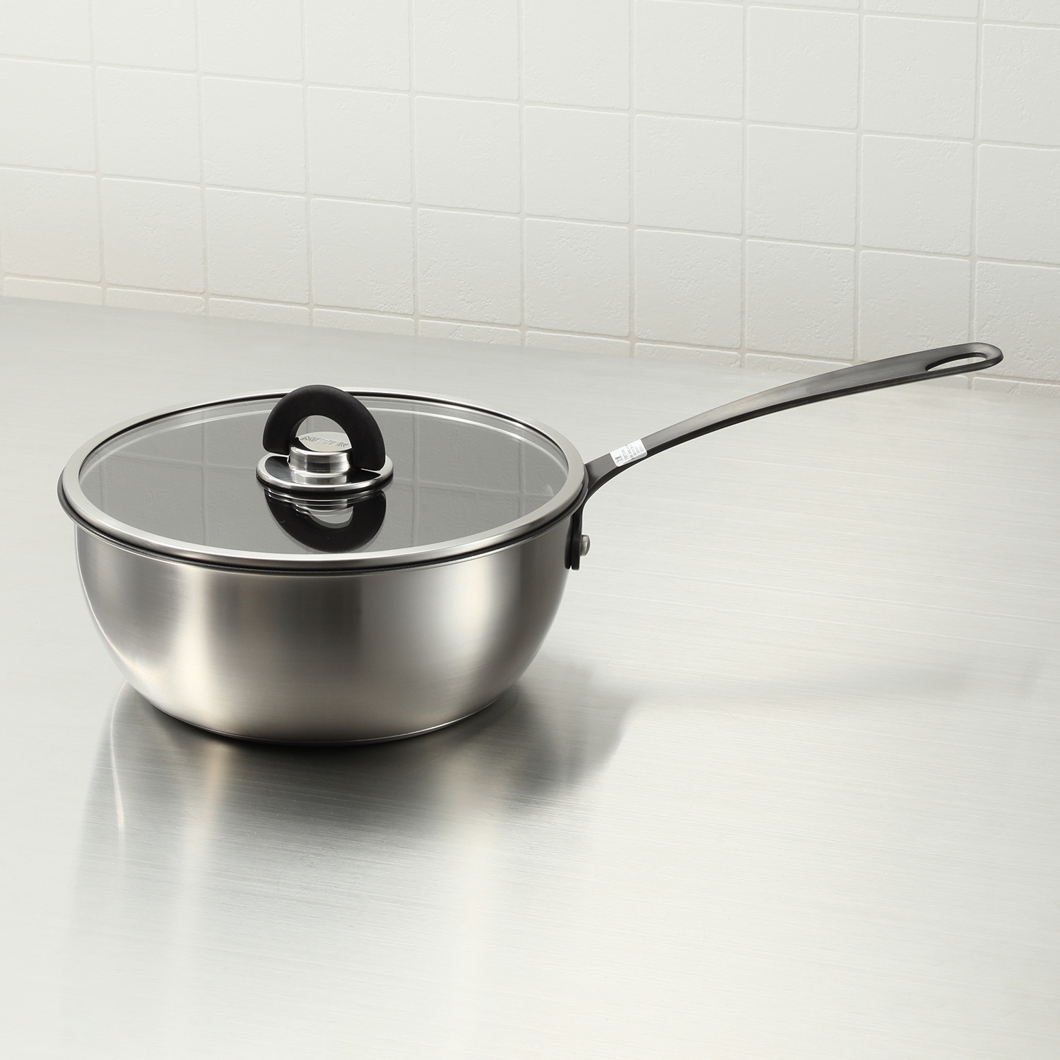 深い、深すぎる 色々なお鍋の いいとこどり！ 毎日の多彩な調理に使える マイヤー ディーペストパン ＜２２ｃｍ＞