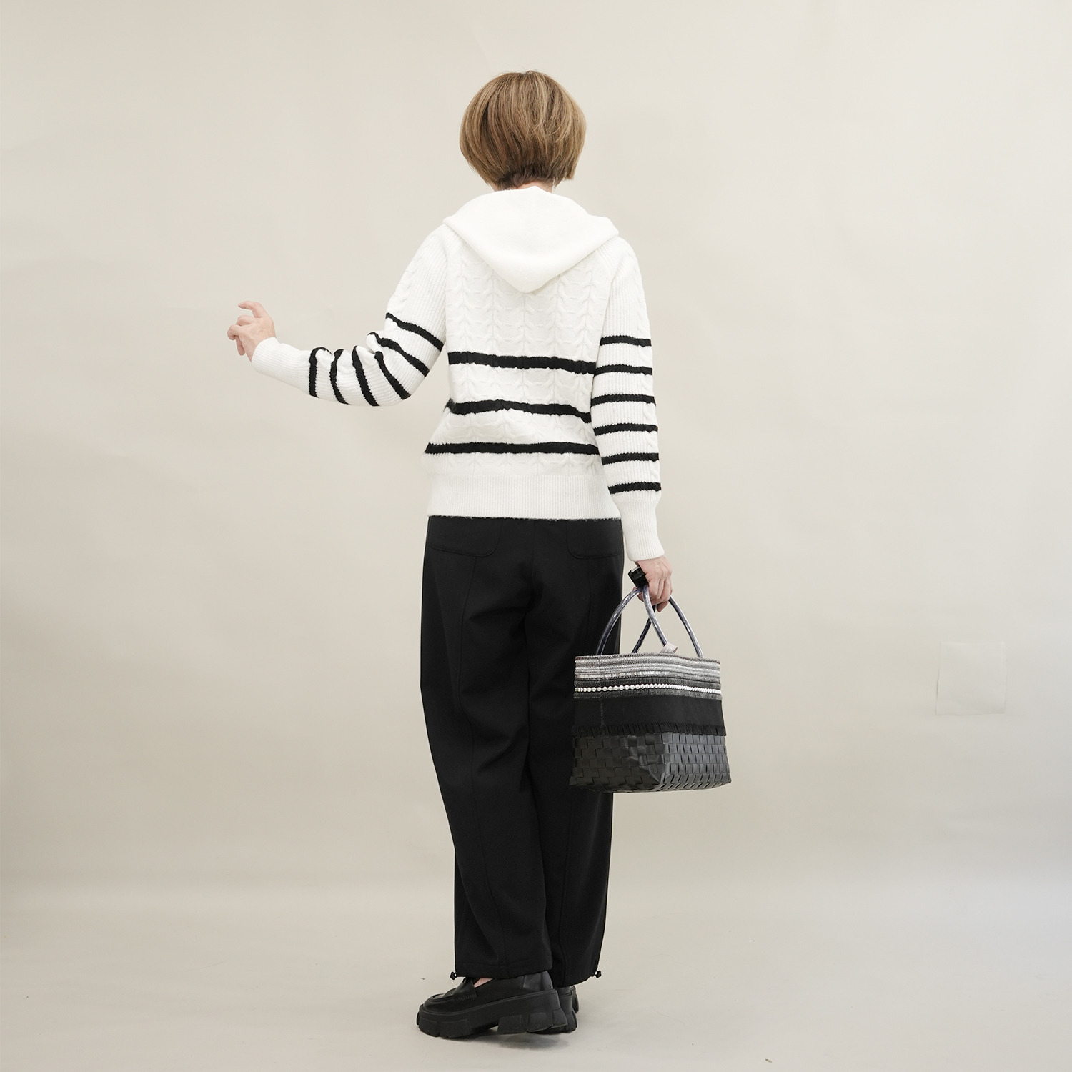 エムズ　スタイル ケーブル編アクセント ジップアップデザイン ニットパーカーブルゾン