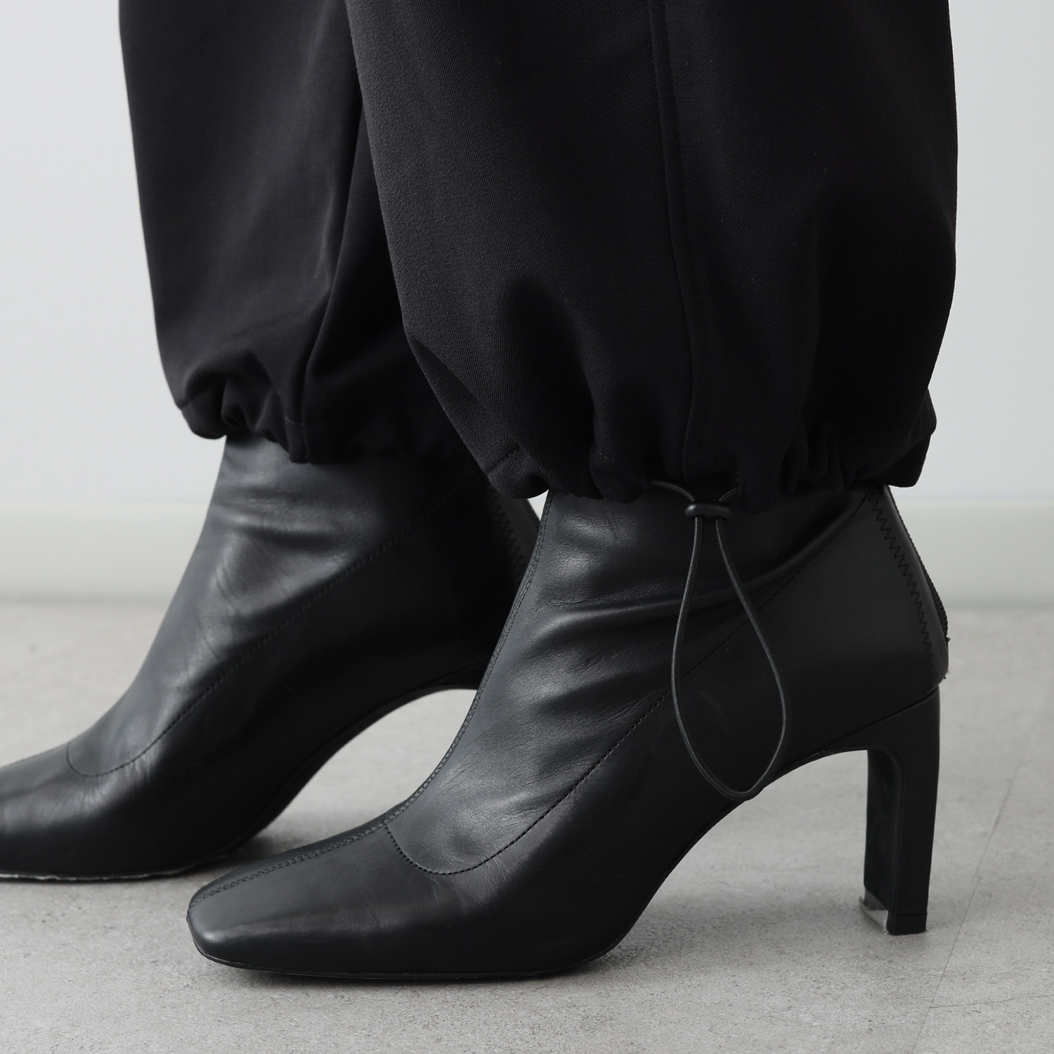 エムズ　スタイル 裏起毛ツイル バックシームアクセント 裾ドロストデザイン ベイカーセミワイドパンツ ＜股下７０ｃｍ＞