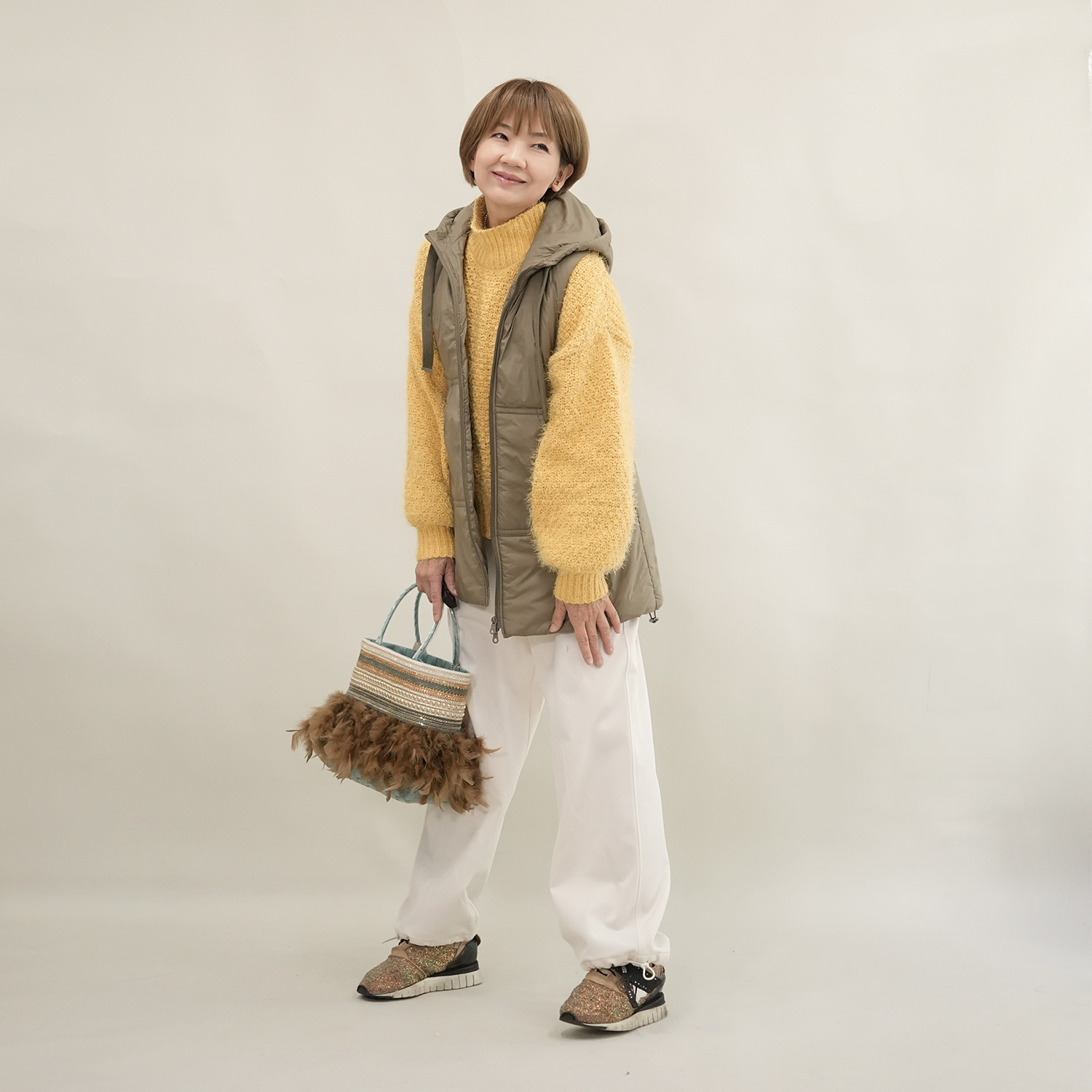 エムズ　スタイル シルキーナイロンタフタ すっきり見せる 中綿ロングベスト