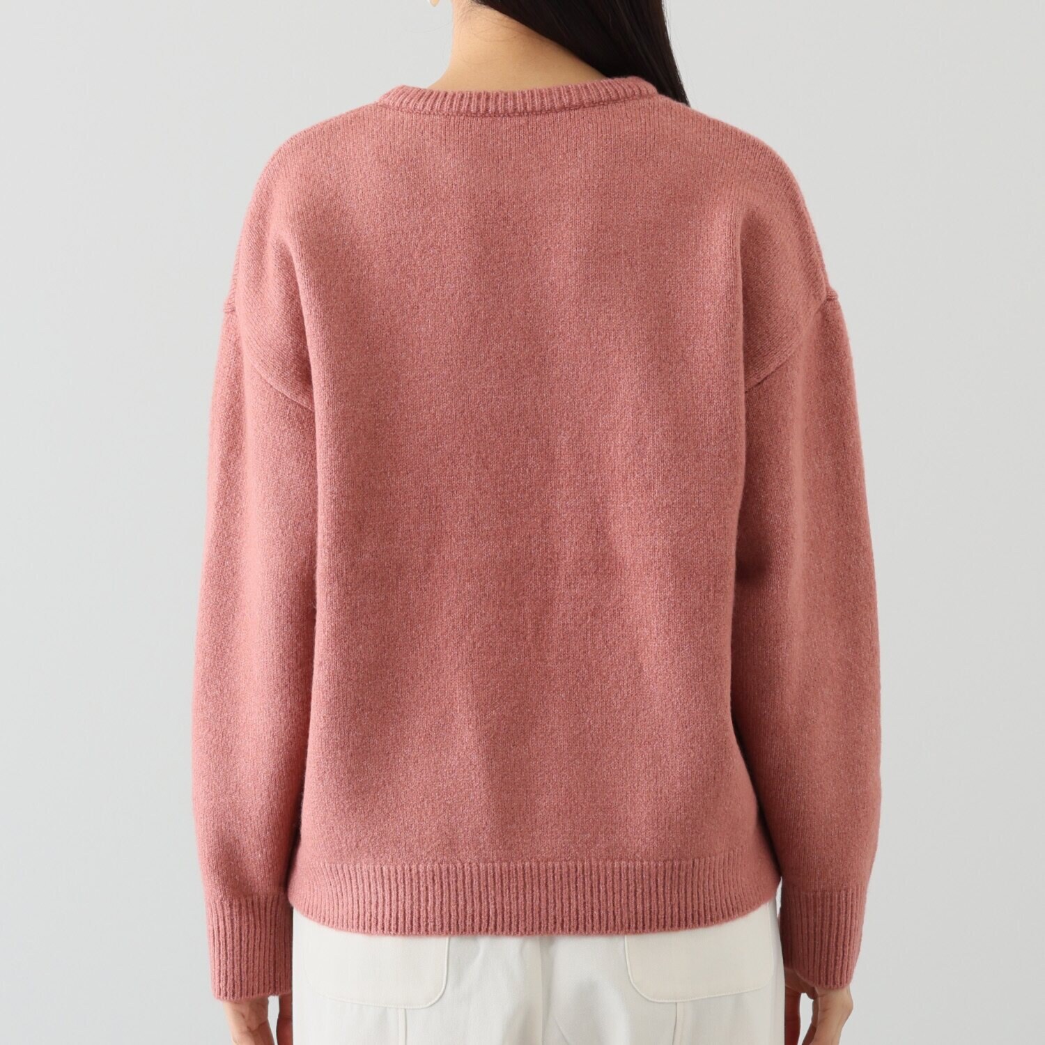 エムズ　スタイル ロゴジャガード リラックスできる 大人ニットプルオーバー