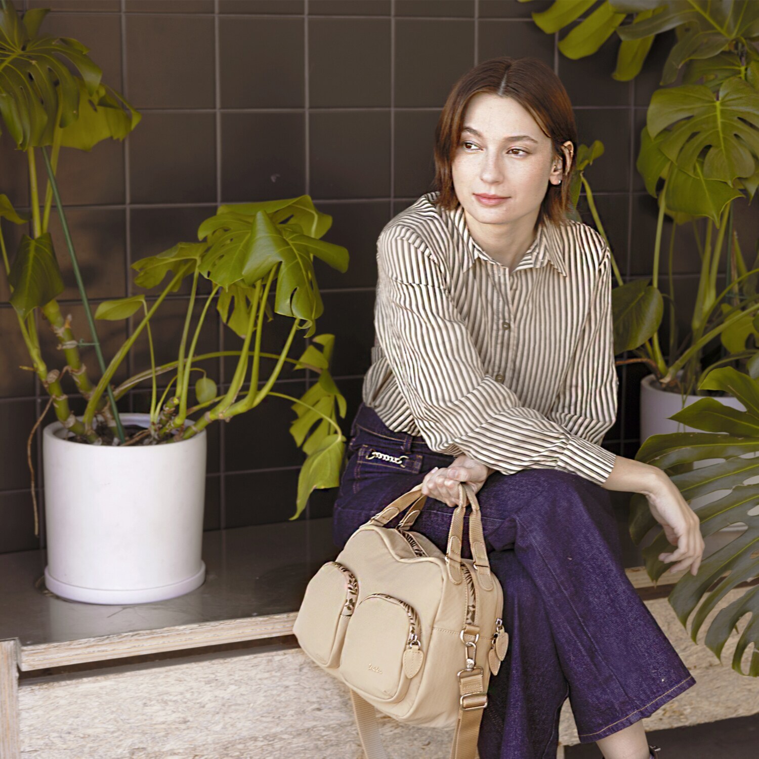 ビサイユ ２０周年アニバーサリー はっ水 “ボタニカーラ” プレミアム２ウェイバッグ