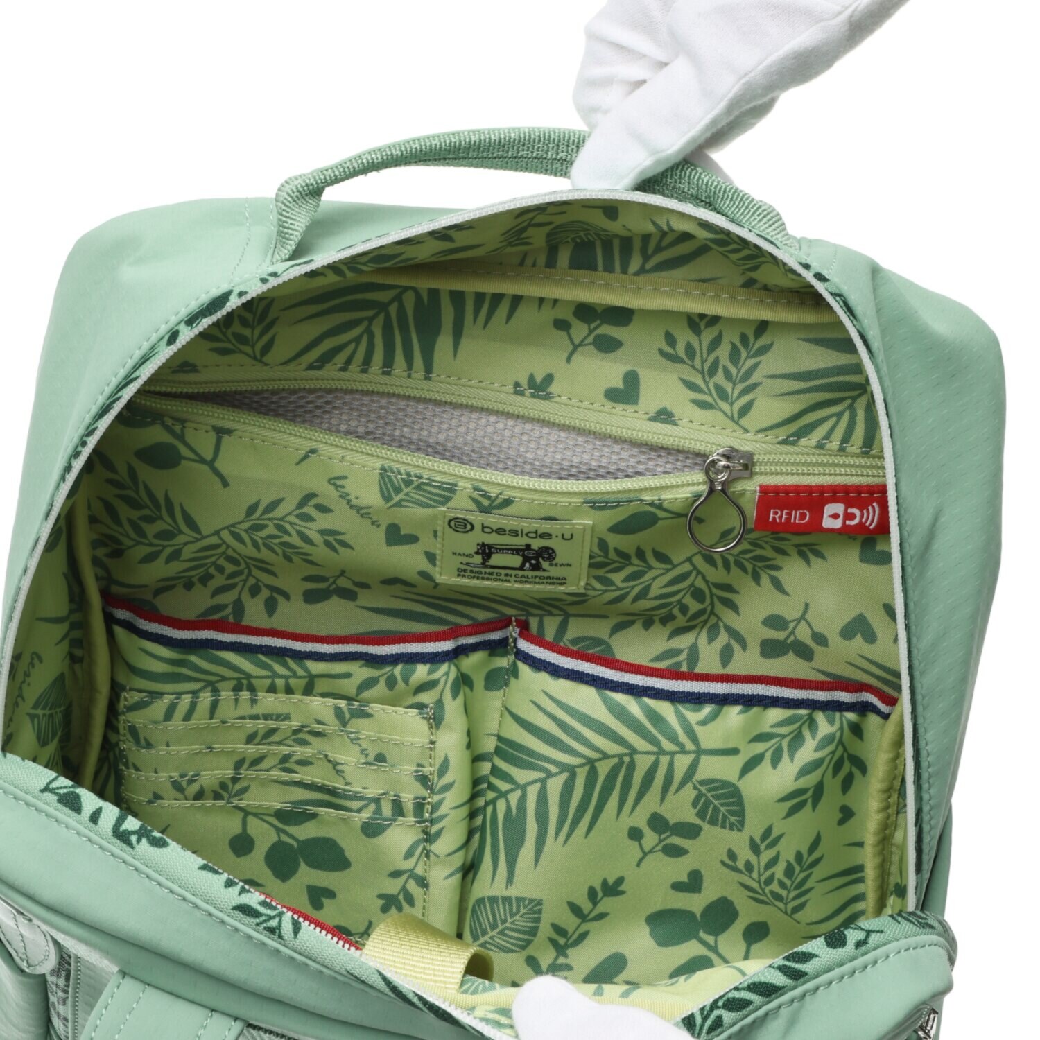 ビサイユ ２０周年アニバーサリー はっ水 “ボタニカーラ” すっきり収納Ａ４サイズ ３ウェイスクエアリュック