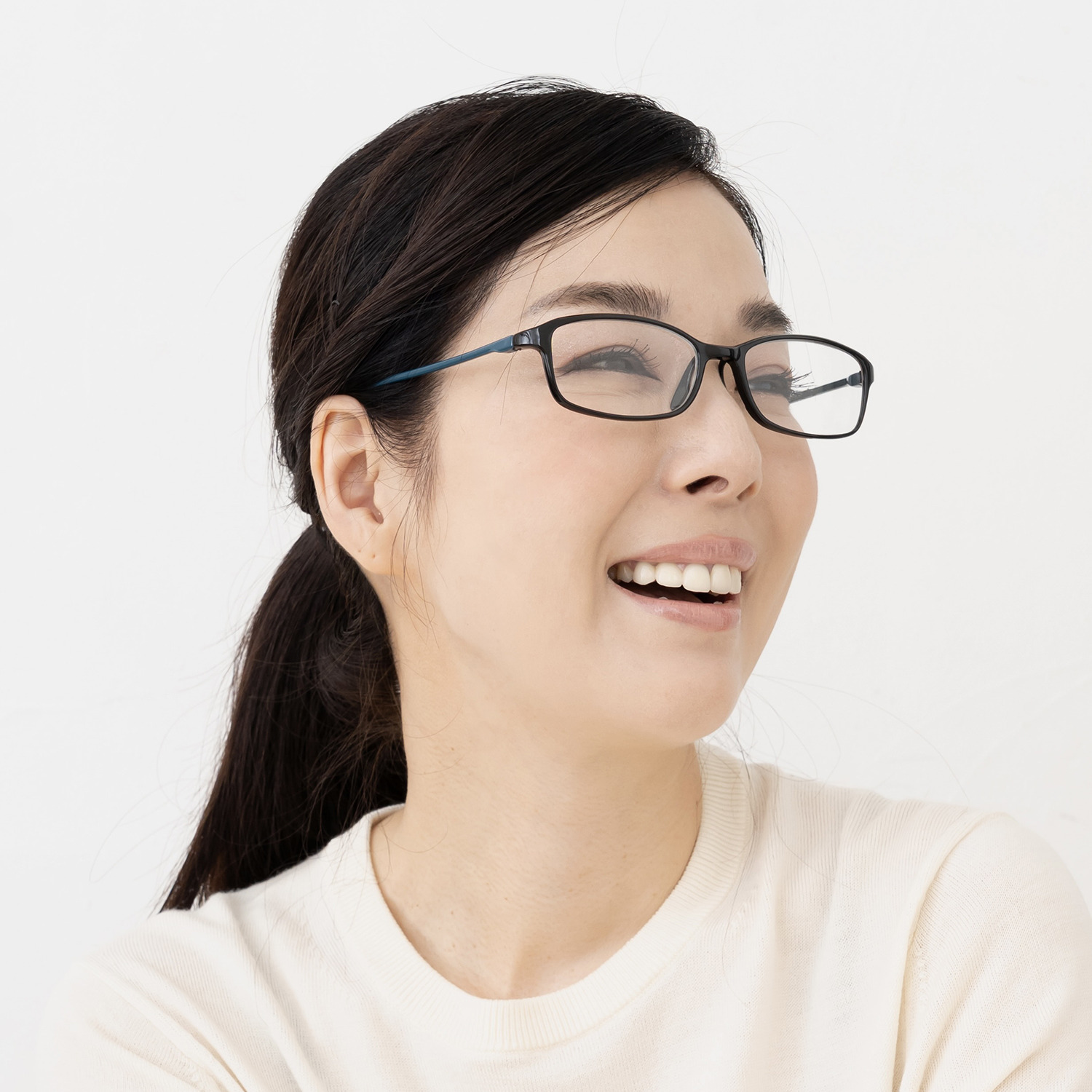 ベイライン 軽量しなやか ノーズフィット構造 リーディンググラス