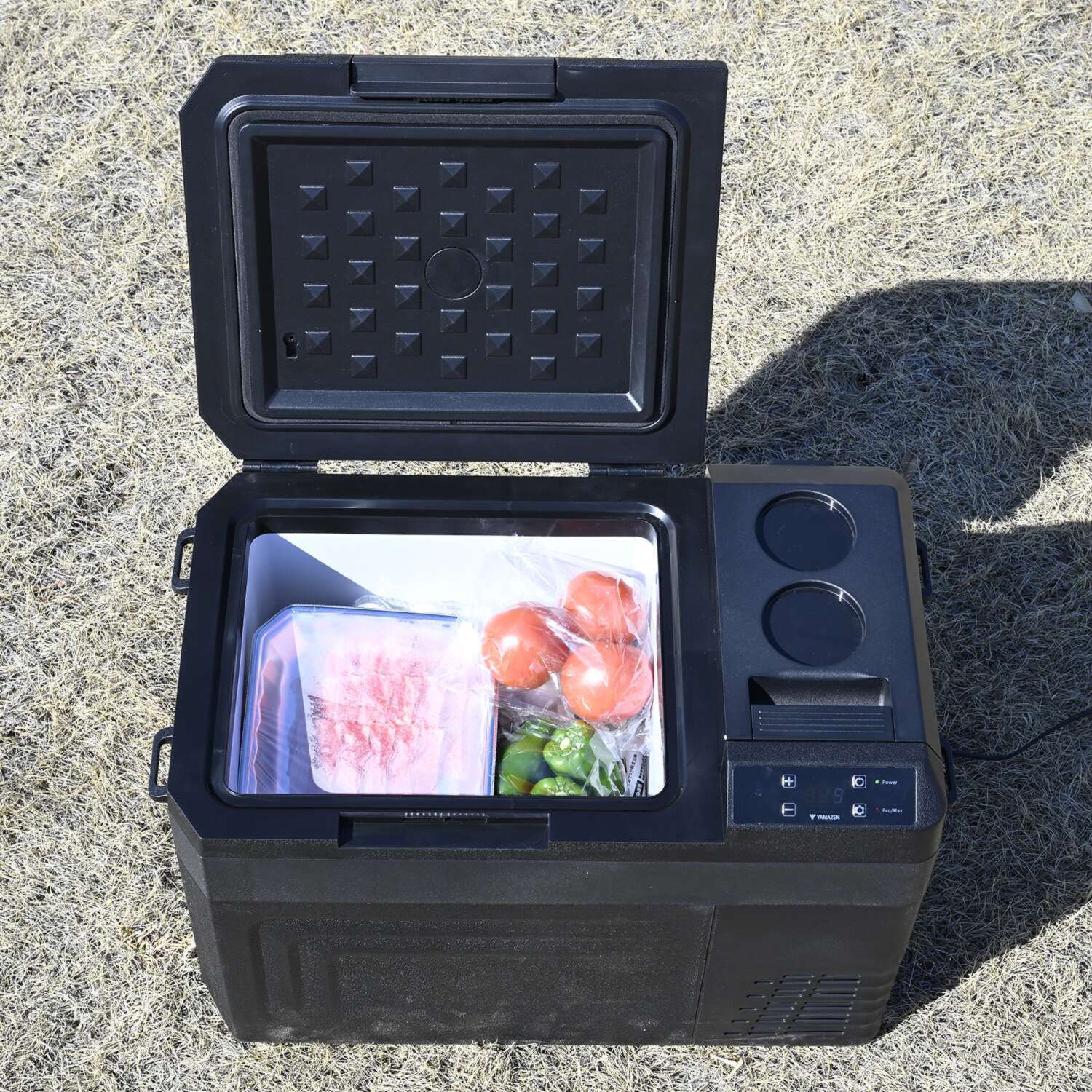 ＹＡＭＡＺＥＮ 車内でも室内でも使える！ ポータブル冷凍冷蔵庫 大容量２５リットル ＹＦＲ−ＡＣ２５１ ＜リサイクル回収有り＞