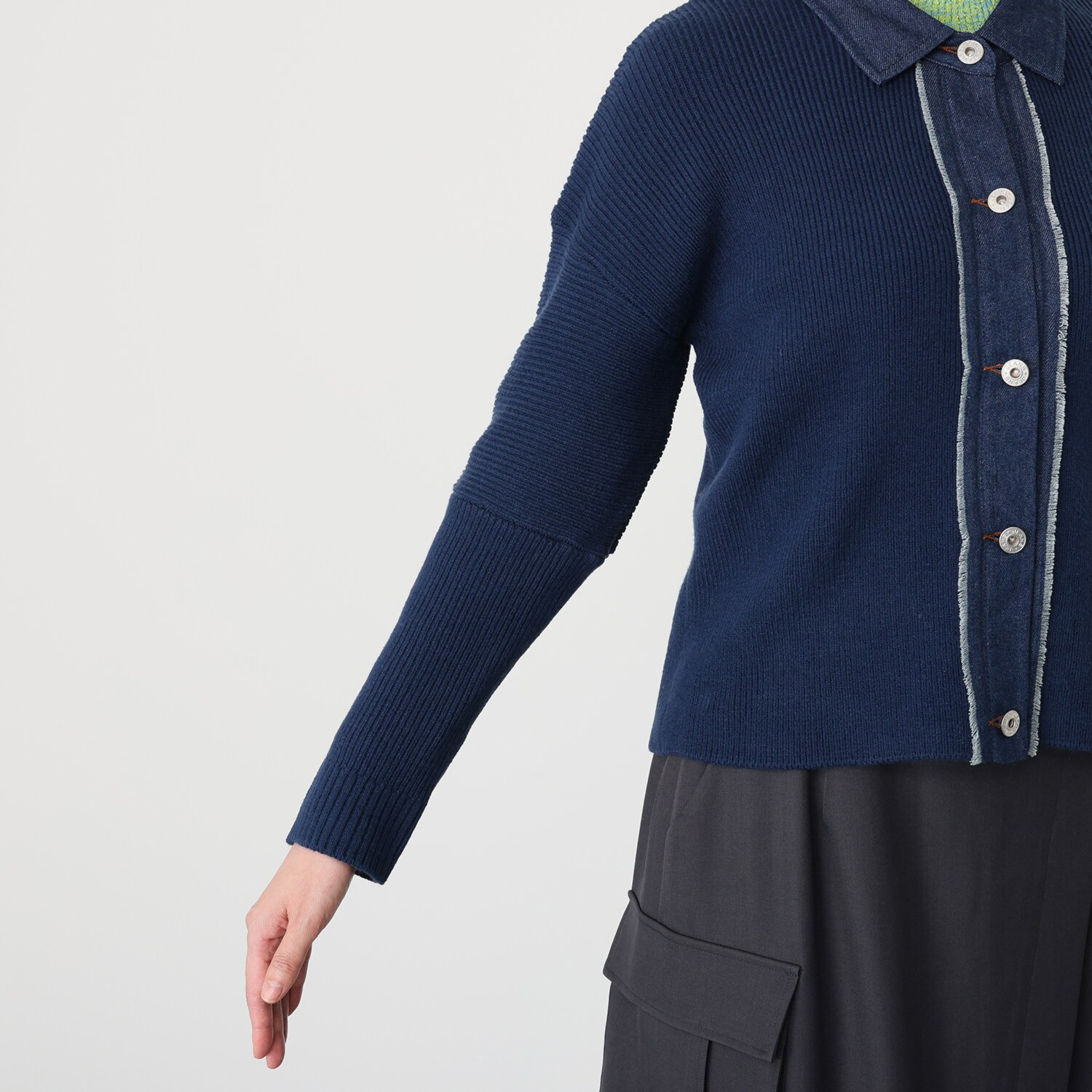 マチュート デニムで魅せる 技ありニットカーディガン