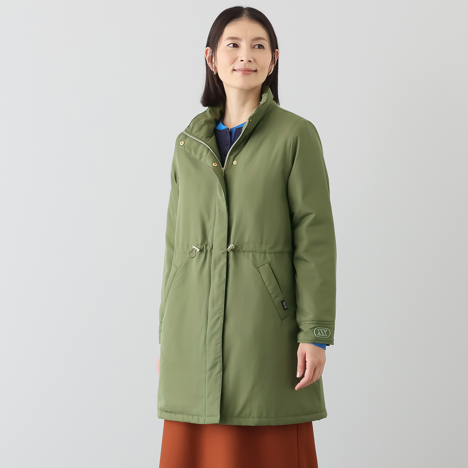 イクシーズ 裏地バイカラー 大人映え 華やぎコート