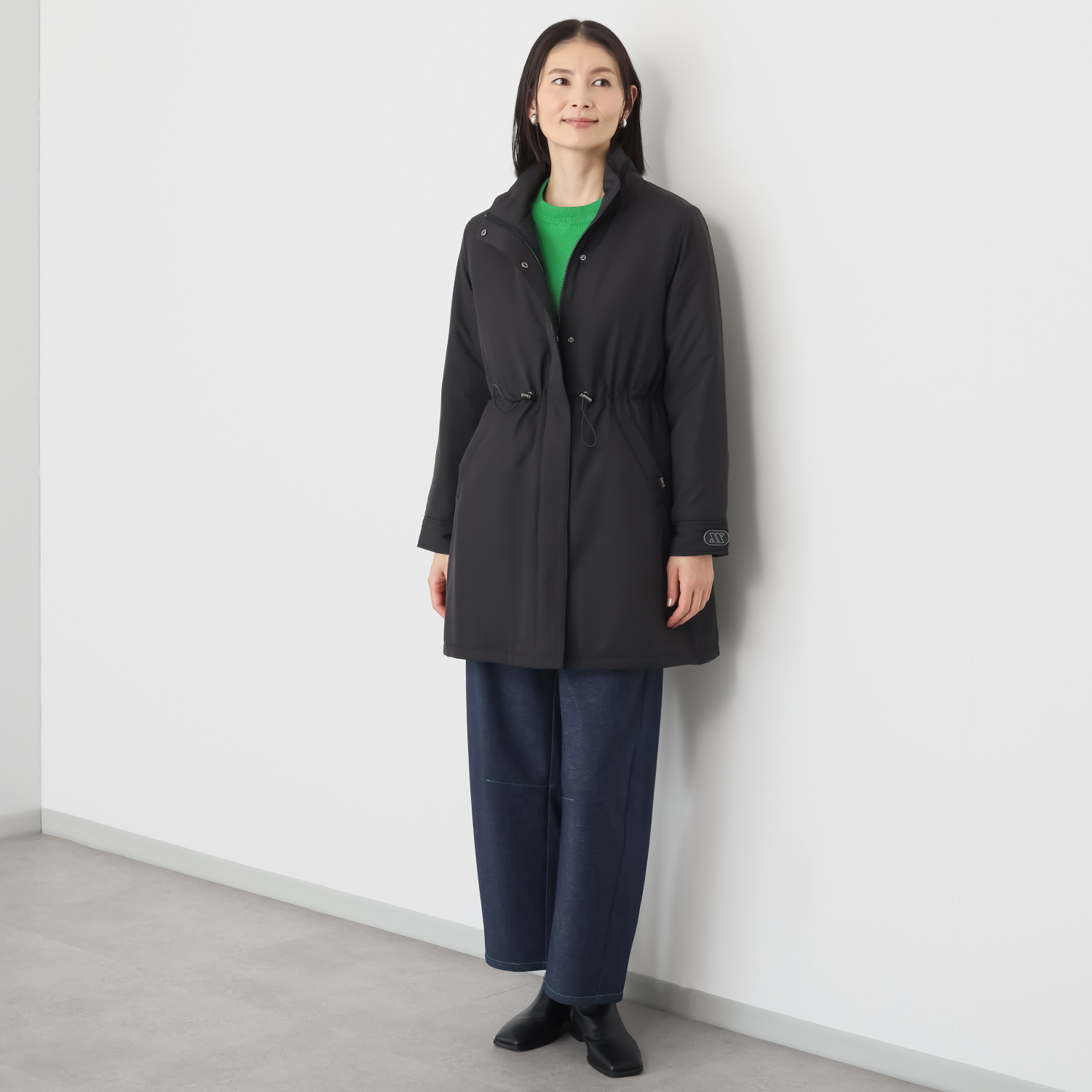 イクシーズ 裏地バイカラー 大人映え 華やぎコート