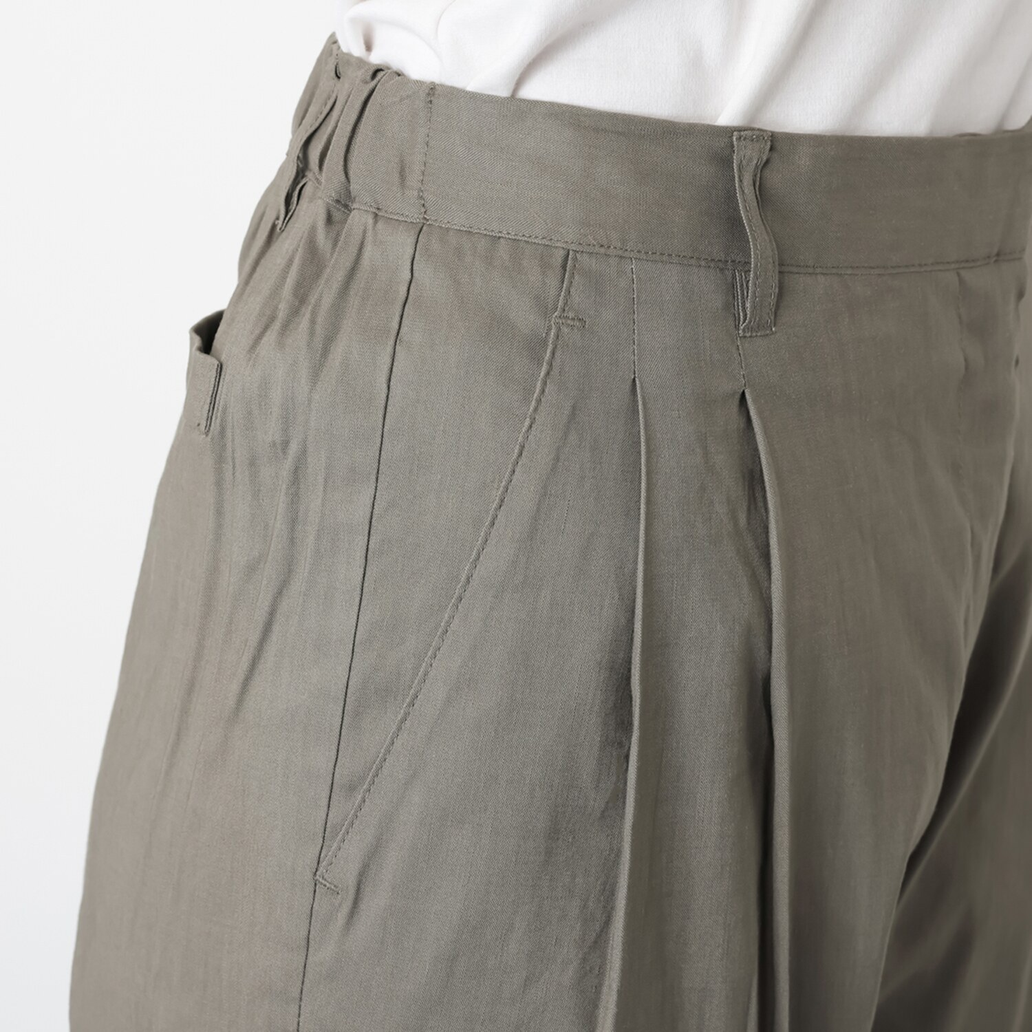 ウタオ フレンチリネン混 ストレッチ ストレートパンツ