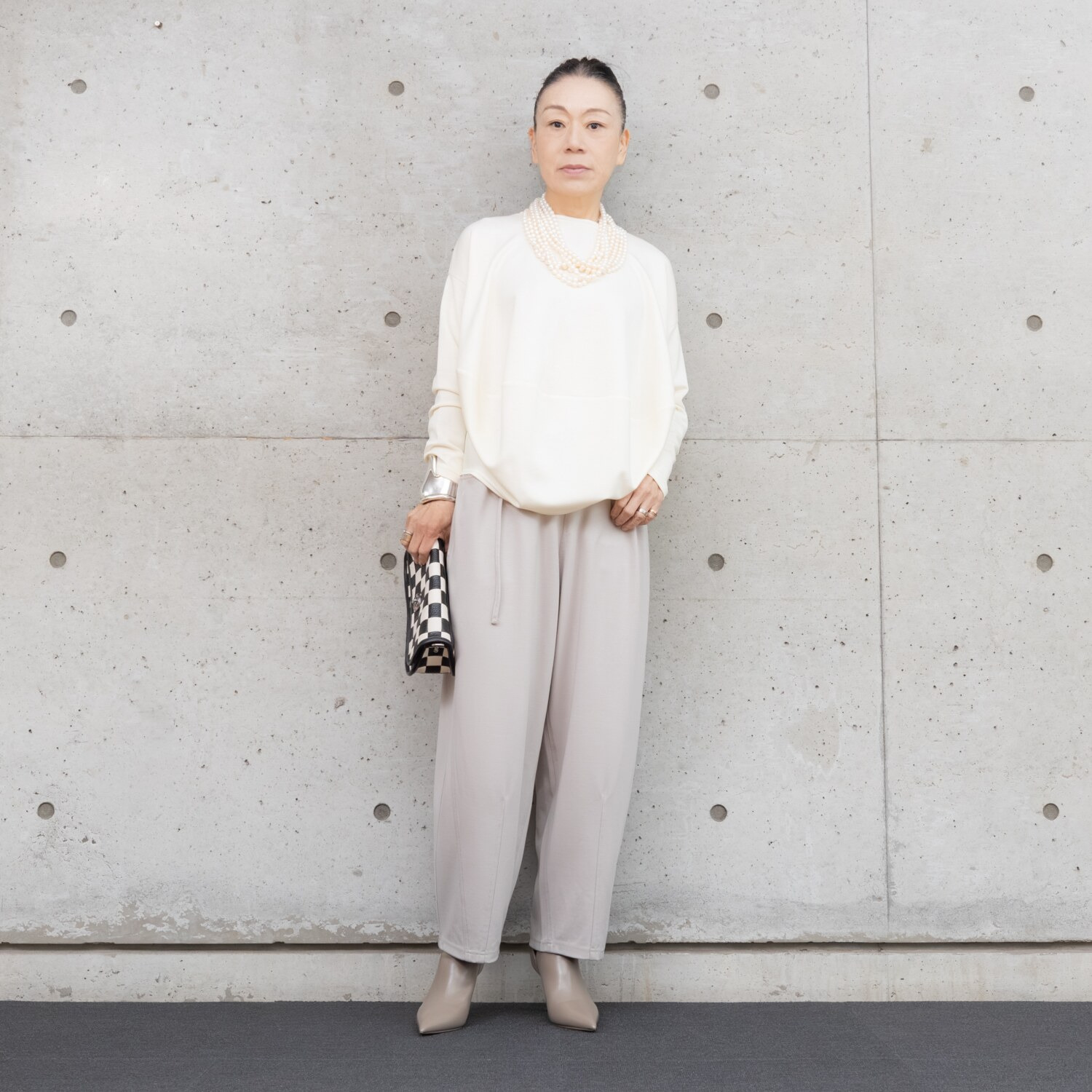 ヒロコ　デシネール ふんわりまとう バレルシルエット プルオーバー