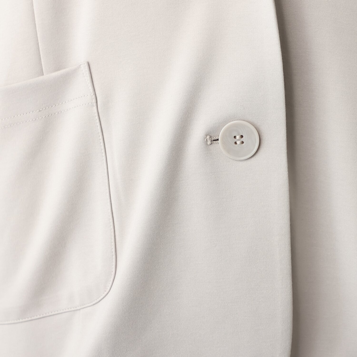 ヒロコ　デシネール なめらかスムースでつくる バレルシルエット ふんわり羽織る 大人のテーラード カーディガンジャケット