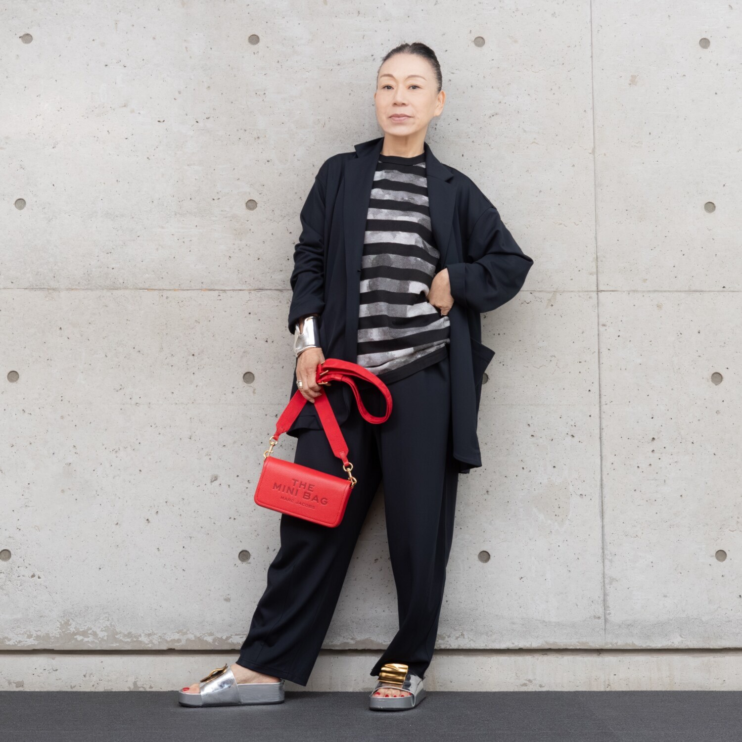 ヒロコ　デシネール なめらかスムースでつくる バレルシルエット ふんわり羽織る 大人のテーラード カーディガンジャケット