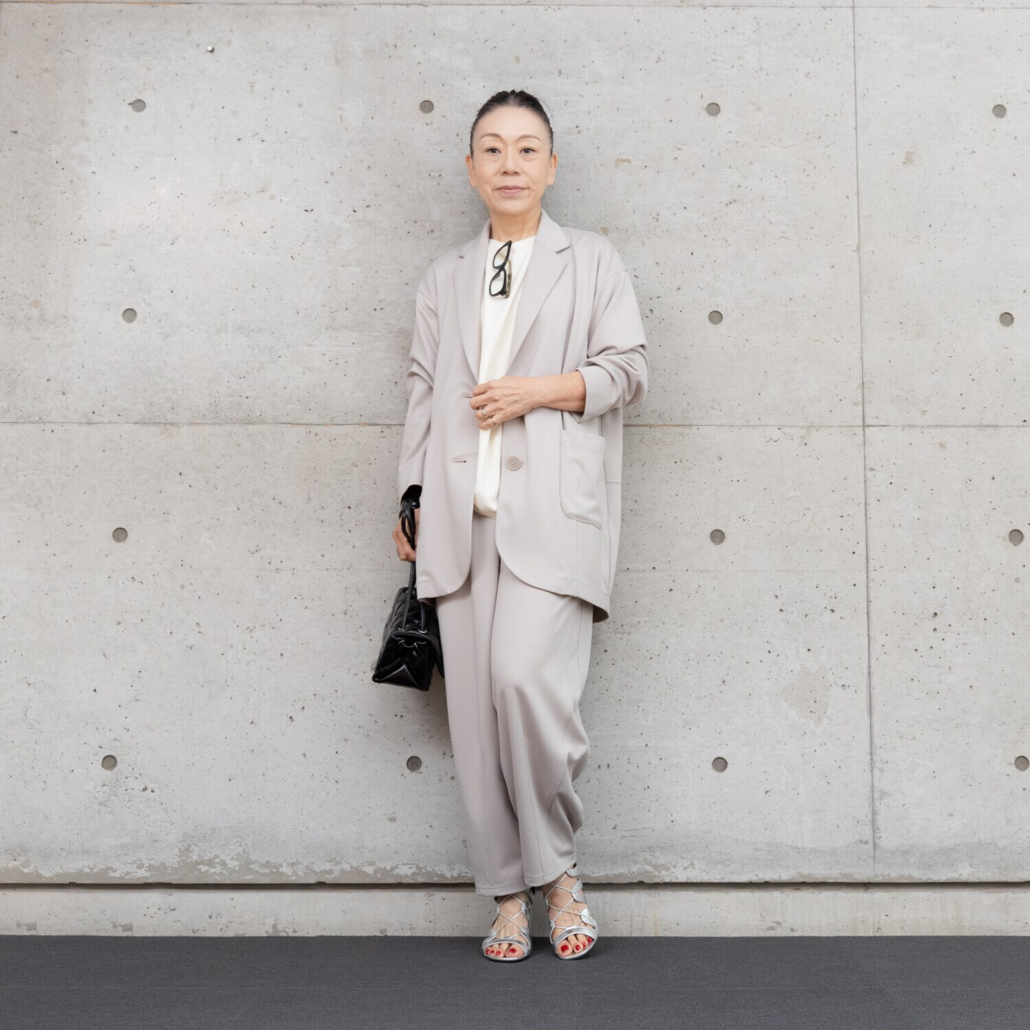 ヒロコ　デシネール なめらかスムースでつくる バレルシルエット ふんわり羽織る 大人のテーラード カーディガンジャケット