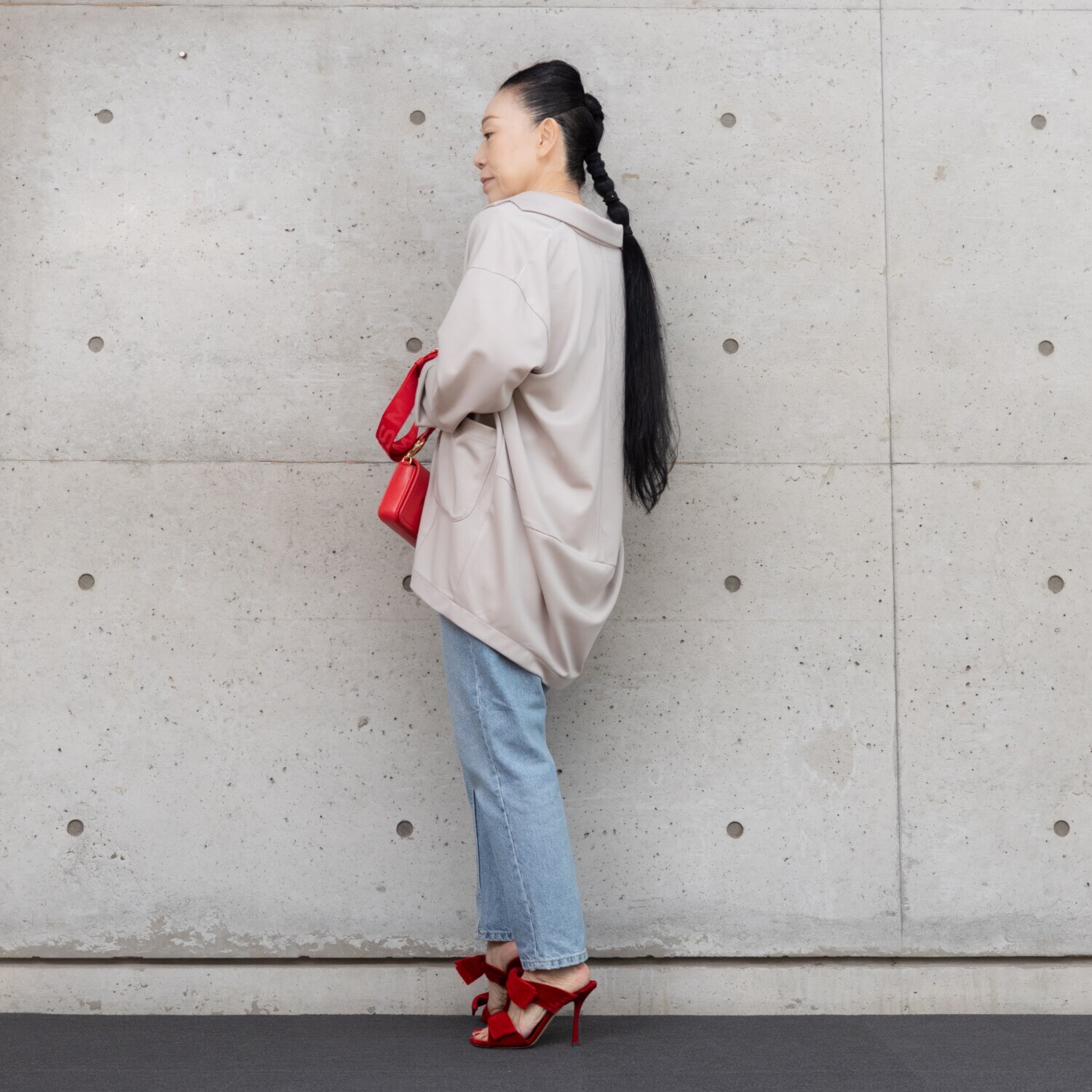 ヒロコ　デシネール なめらかスムースでつくる バレルシルエット ふんわり羽織る 大人のテーラード カーディガンジャケット