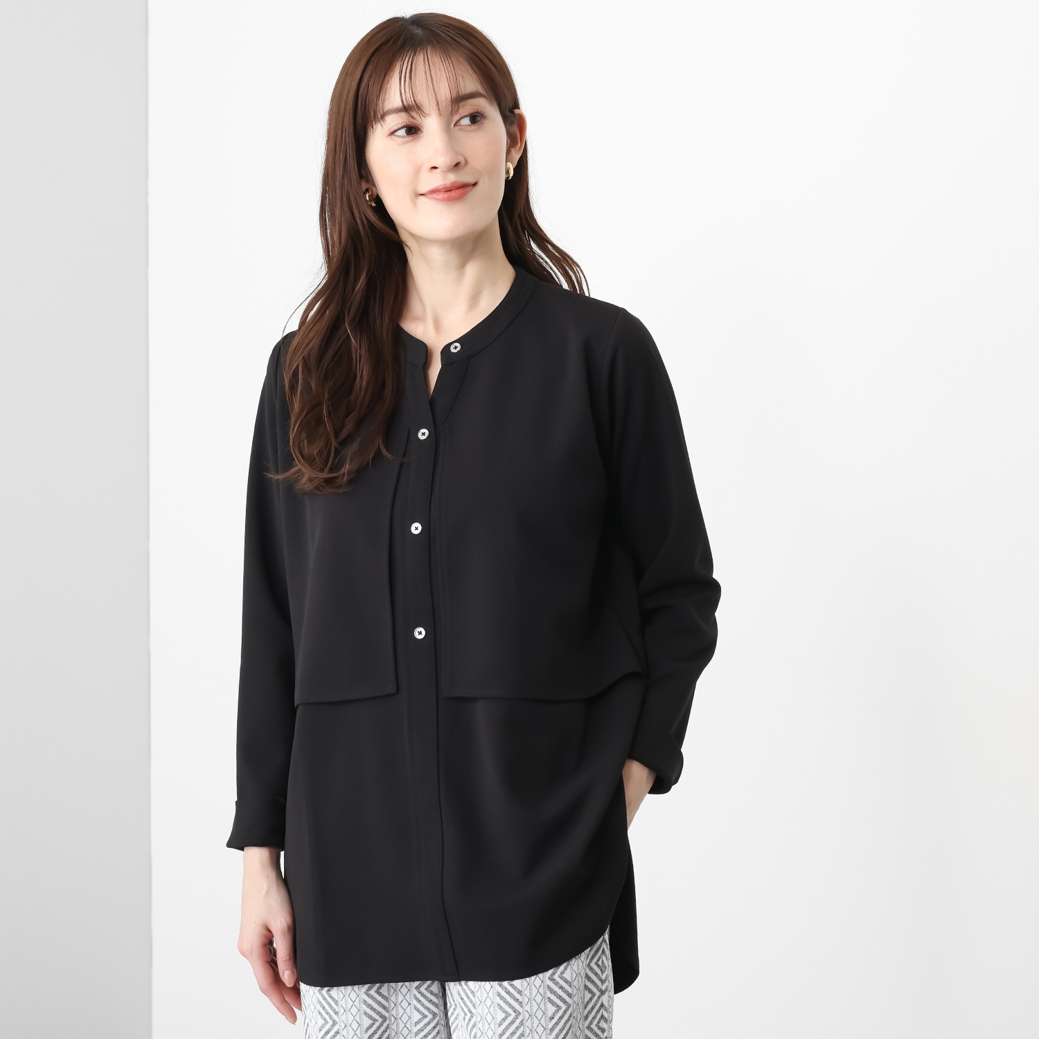 フーア ボタンアクセント ジレレイヤード風 カットソープルオーバー