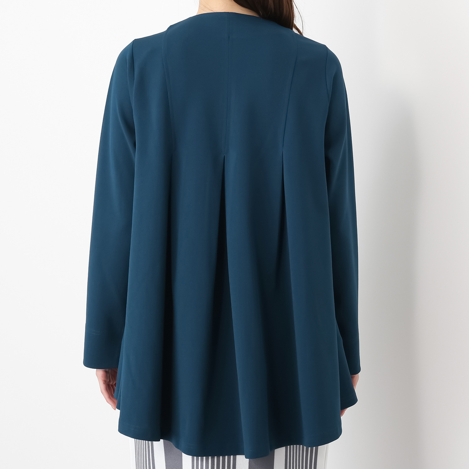 フーア ノーカラー タックフレアー 羽織りジャケット