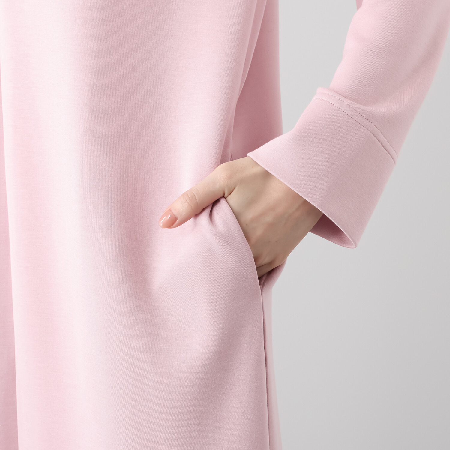 フーア きれい見えポンチ フロントファスナー ワンピース