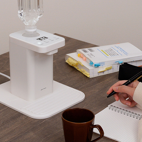 ペットボトル式 ホットウォーターサーバー