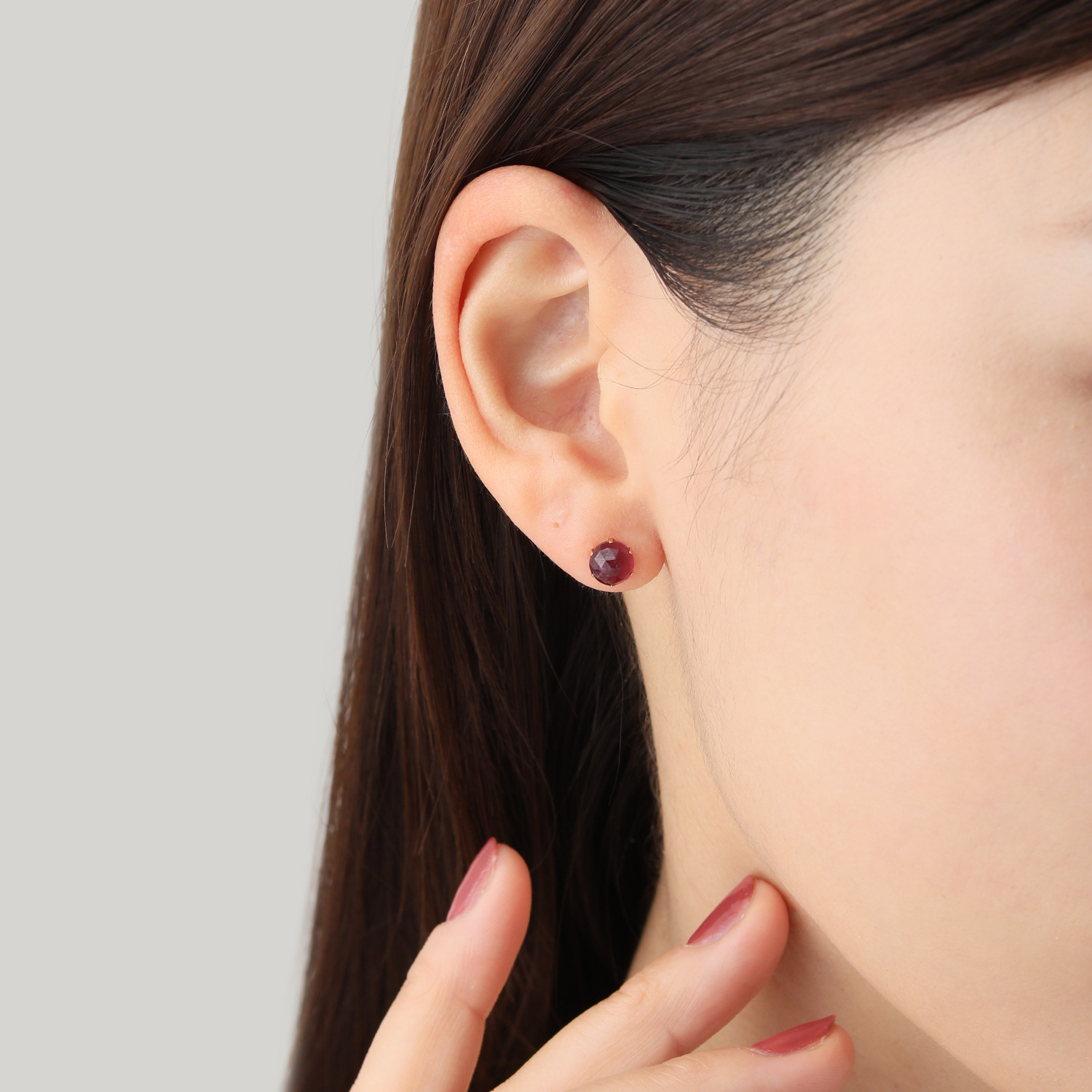 カレイドスコピオ １８Ｋ ２カラットＵＰ ルビー ピアス