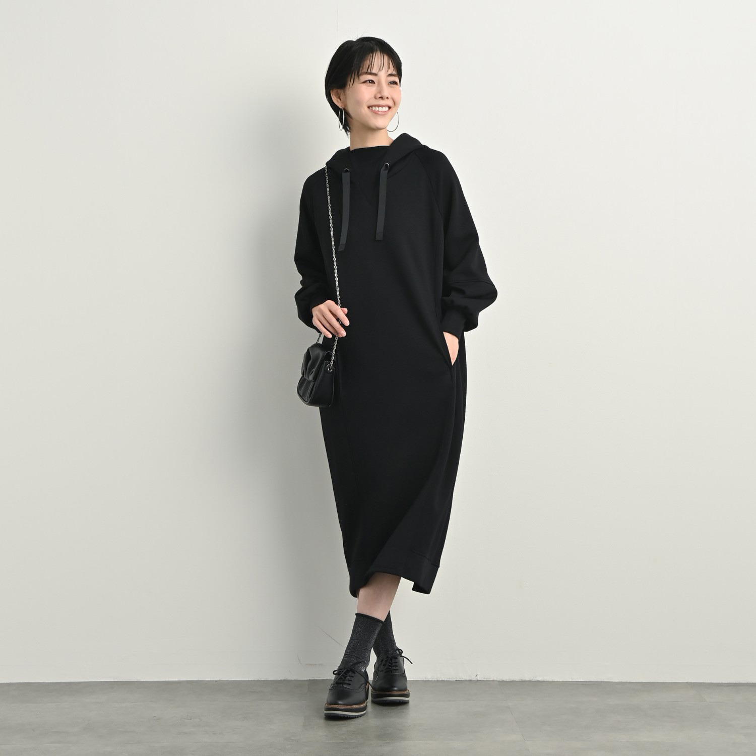 ゼラールスポーツ フーディーなのに上品！ ファインループジャージー きれい見えシルエット ワンピース