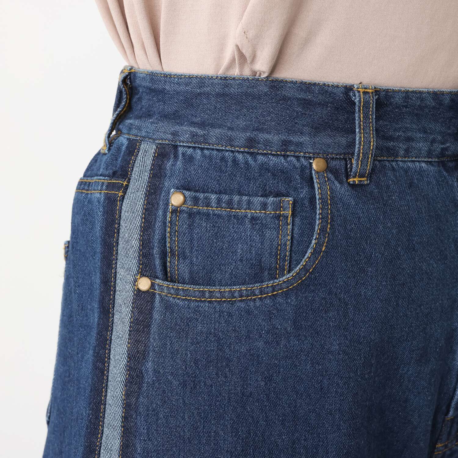 ゼラールスポーツ ブラストラインアクセント ストレートシルエット デニムパンツ