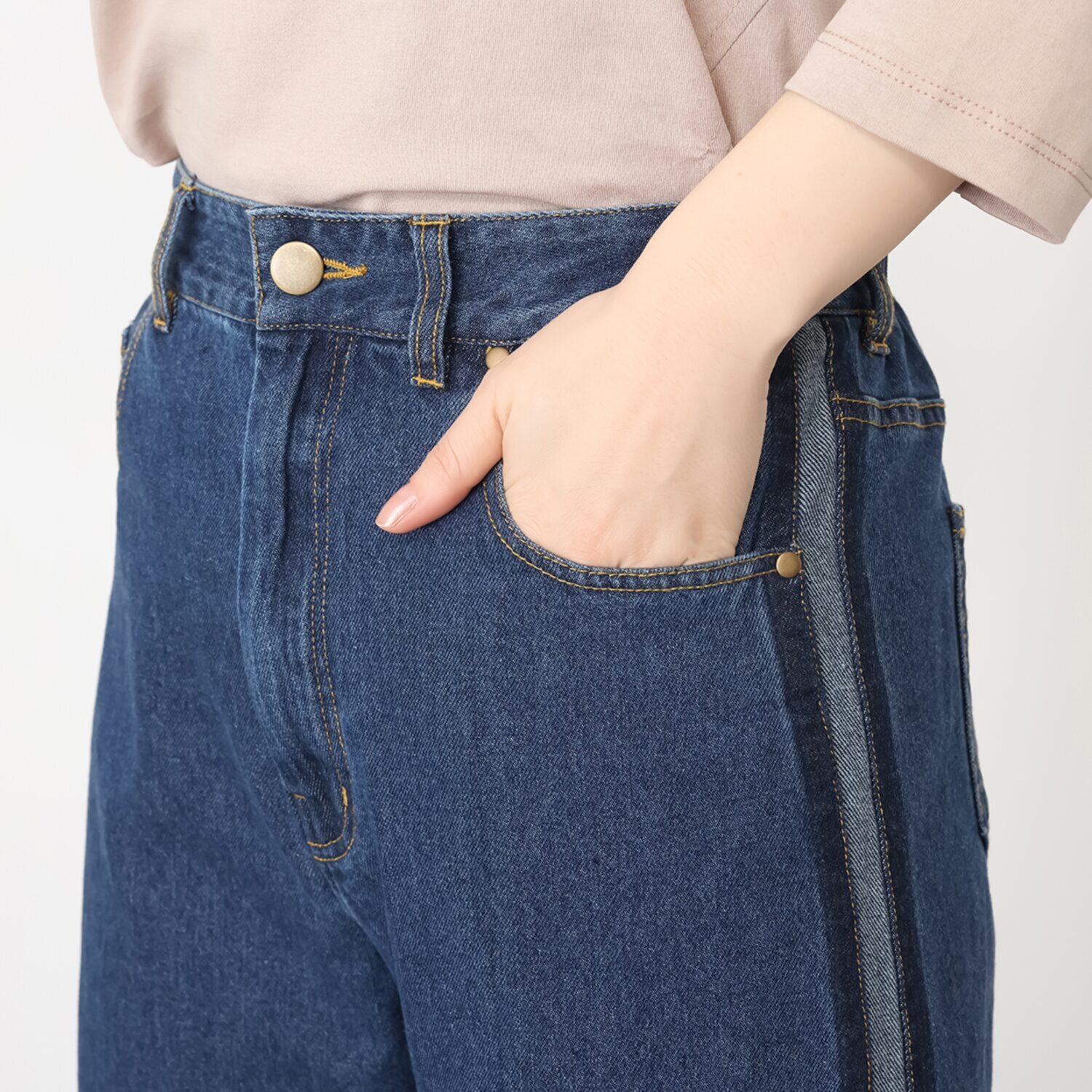 ゼラールスポーツ ブラストラインアクセント ストレートシルエット デニムパンツ