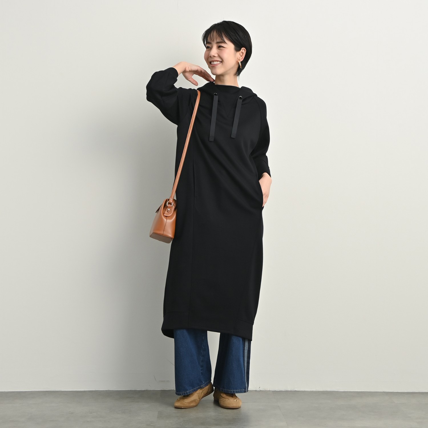 ゼラールスポーツ ブラストラインアクセント ストレートシルエット デニムパンツ