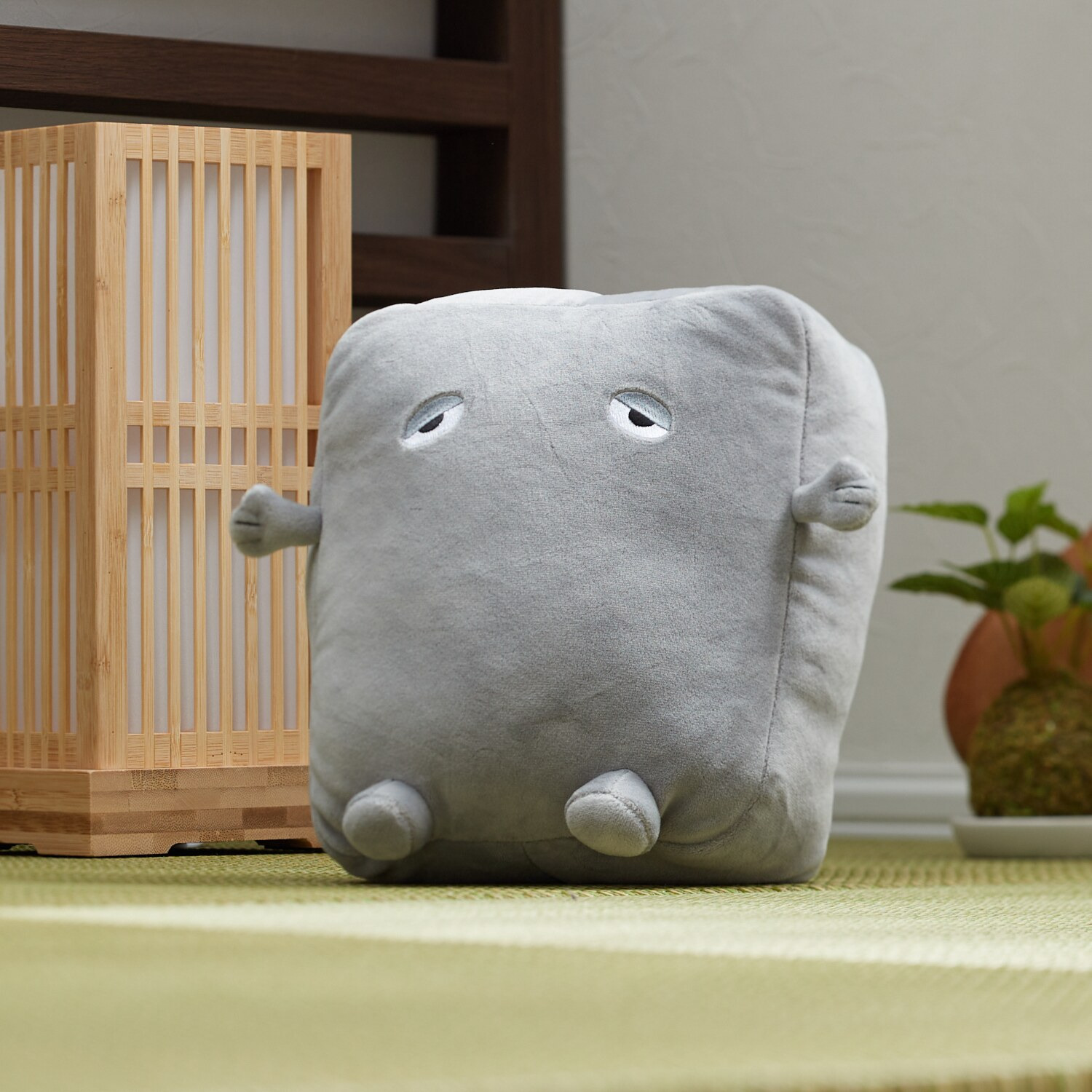 ゲゲゲの鬼太郎 妖怪 プチもっちりクッション ＜ぬりかべ・ 目玉おやじ＞