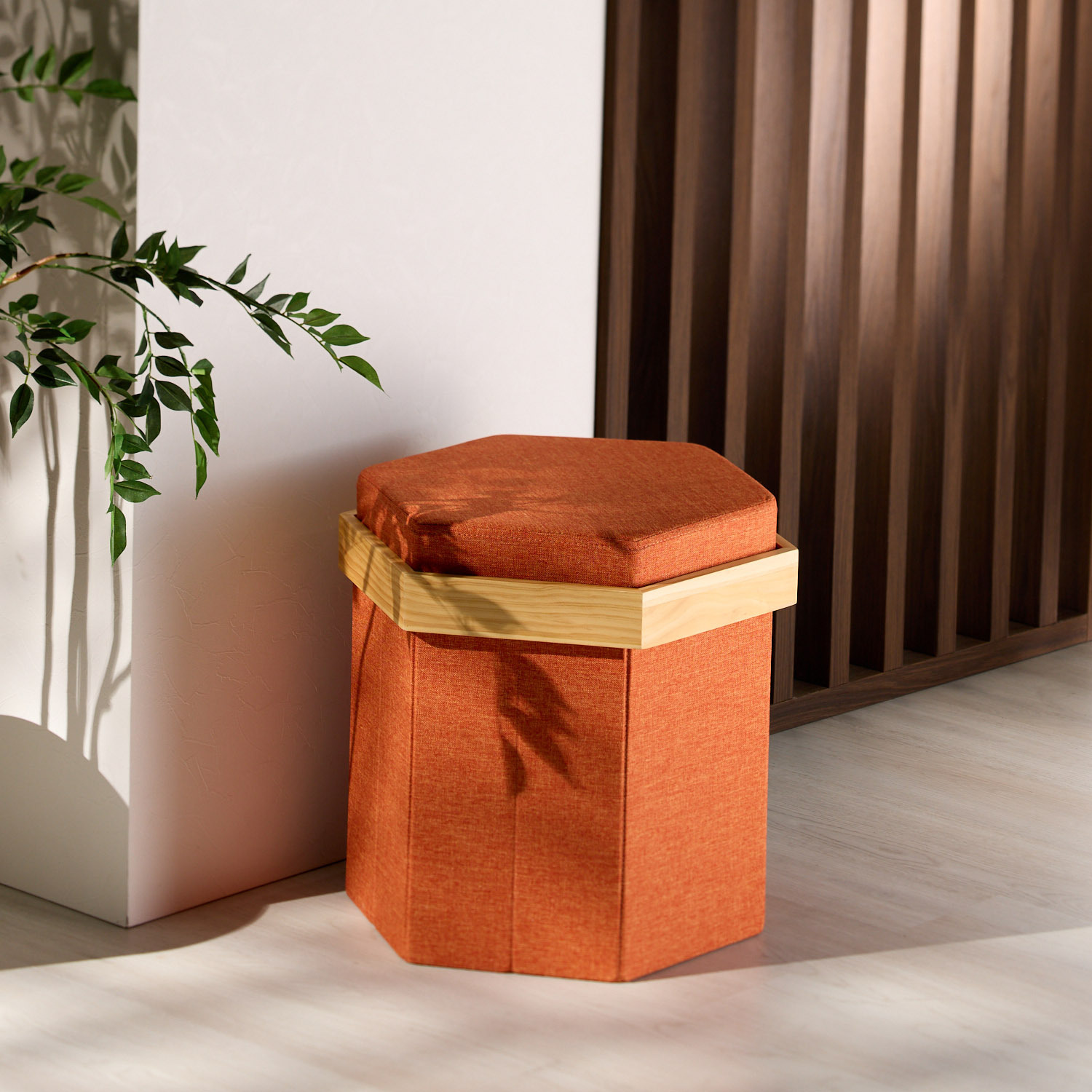 １台３役！ 収納できる北欧風スツール ＜六角形＞