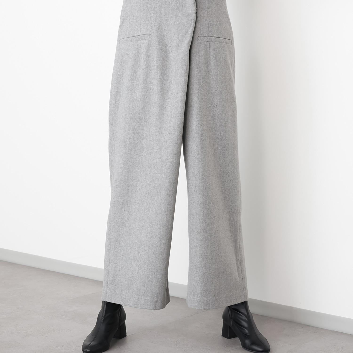 アキ　オザワ スタイリングしなくても スタイル整う 品格オールインワン “ＨＯＮＡＭＩ”