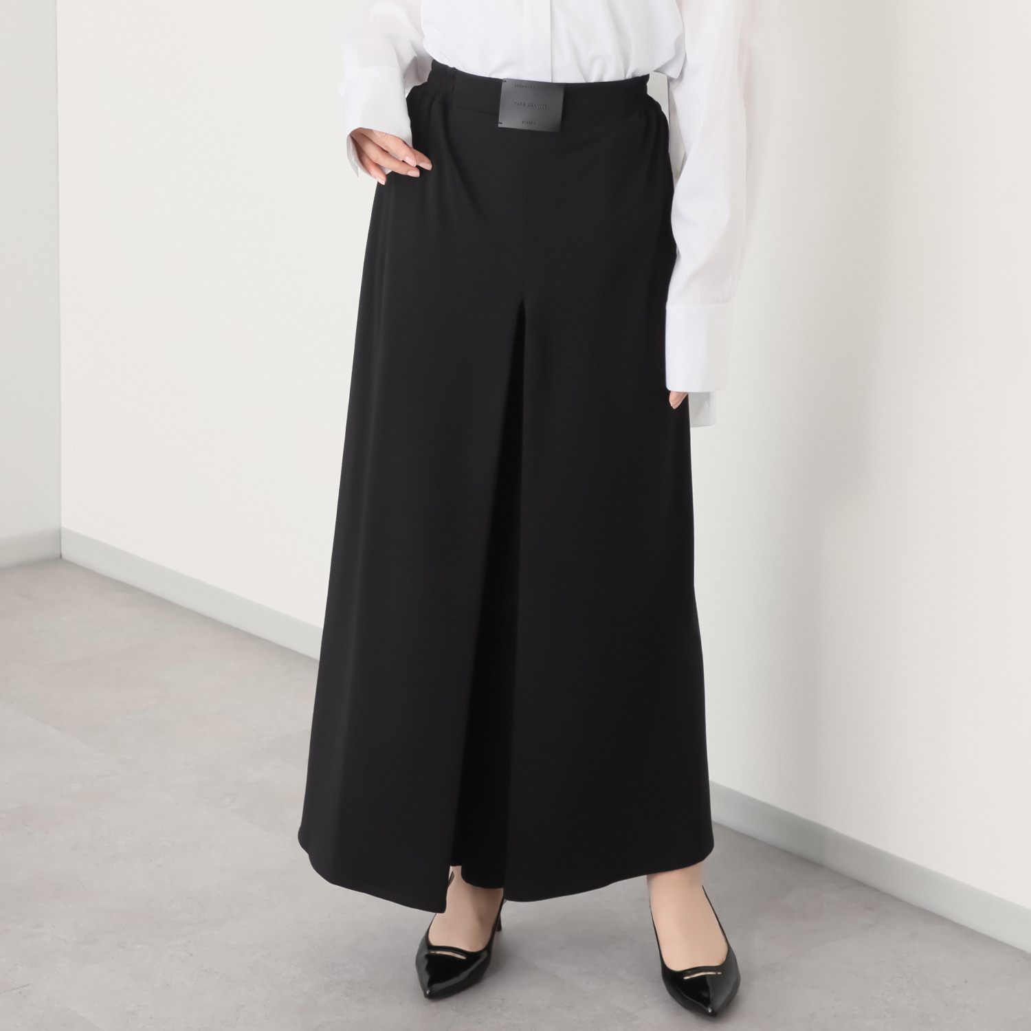 Ｚ．Ｇ．ＥＳＴ（ゲスト） コットン混ジャージー トランスフォーム Ａｌｌａ（アラ）パンツ