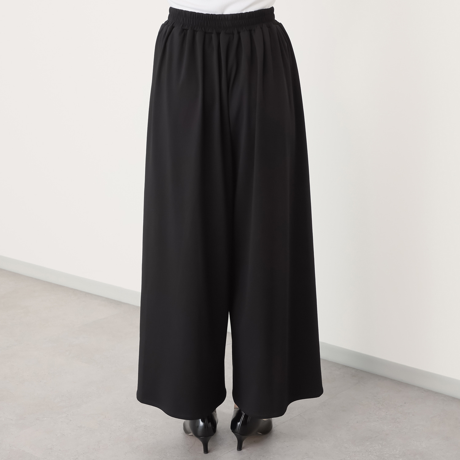 Ｚ．Ｇ．ＥＳＴ（ゲスト） コットン混ジャージー トランスフォーム Ａｌｌａ（アラ）パンツ