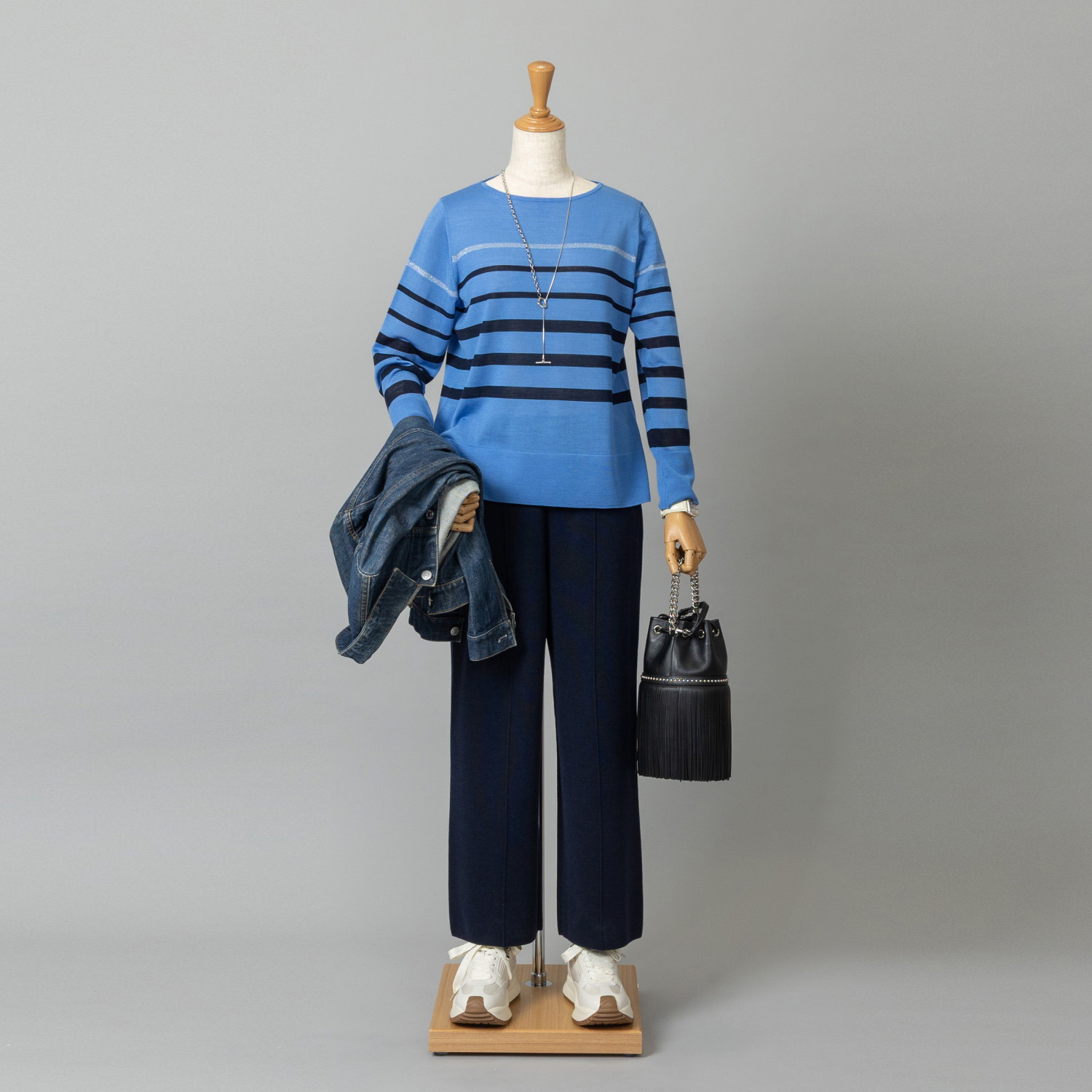 アズイズ　ビーマイセルフ バイ　ネイチャーズ ウールシルク ボーダー柄プルオーバー