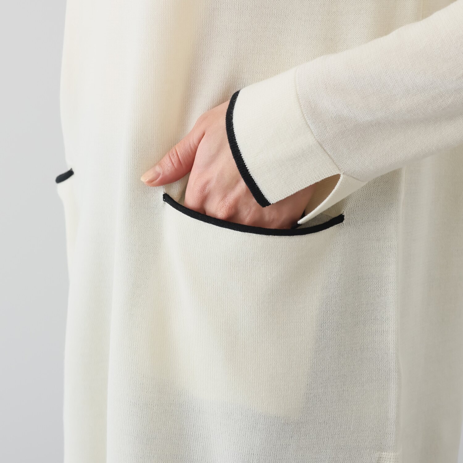 アズイズ　ビーマイセルフ バイ　ネイチャーズ ウールシルク 配色ライン チュニックプルオーバー