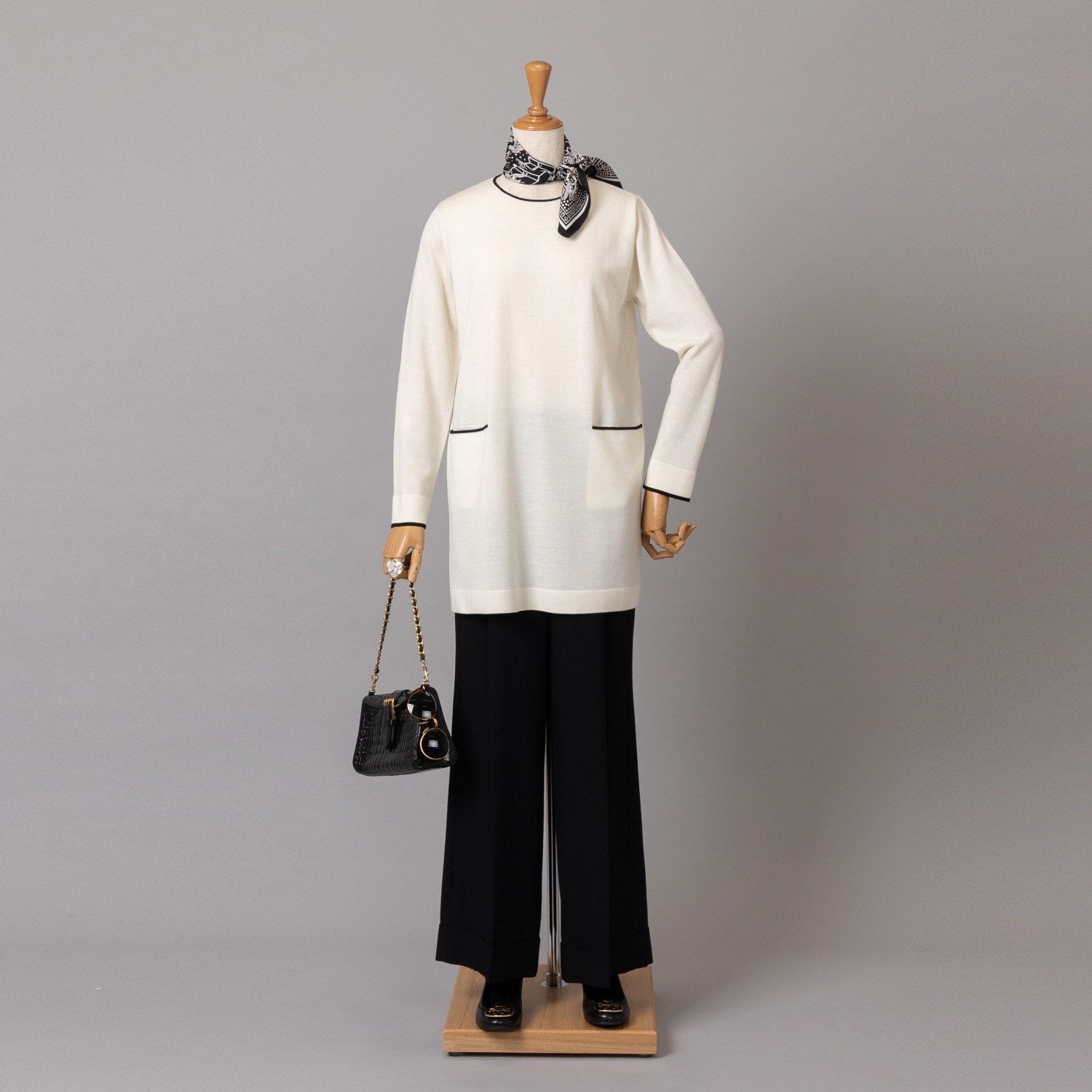 アズイズ　ビーマイセルフ バイ　ネイチャーズ ウールシルク 配色ライン チュニックプルオーバー