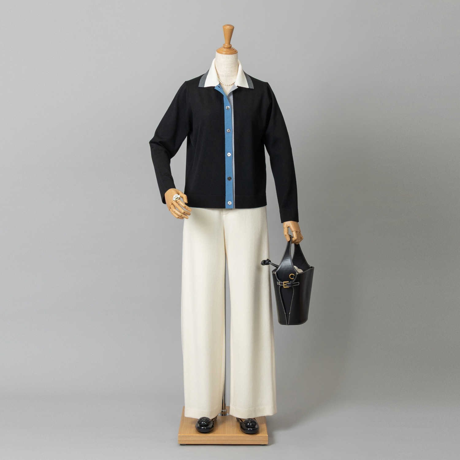 アズイズ　ビーマイセルフ バイ　ネイチャーズ ウールシルク 配色アクセント 襟付カーディガン