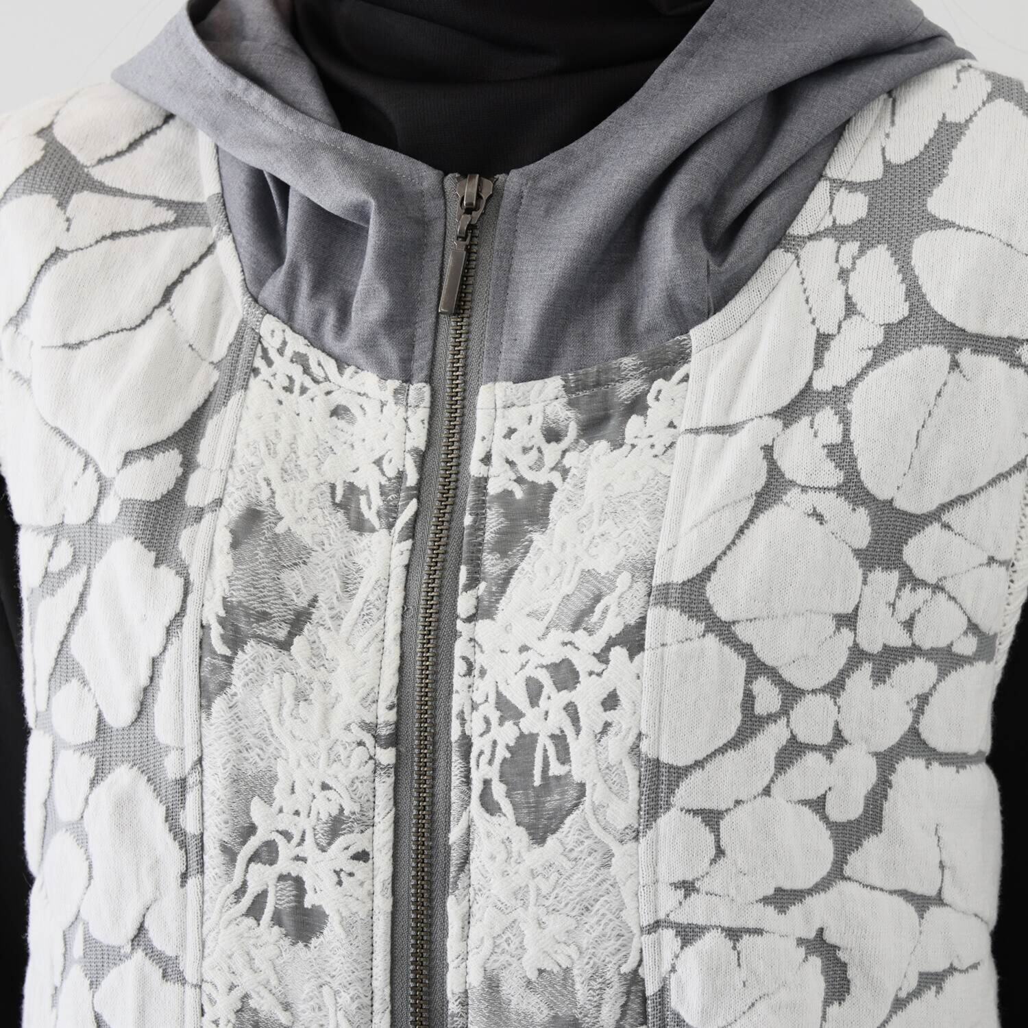 ヨシヨシ 異素材使い フード付 デザインロングジレ