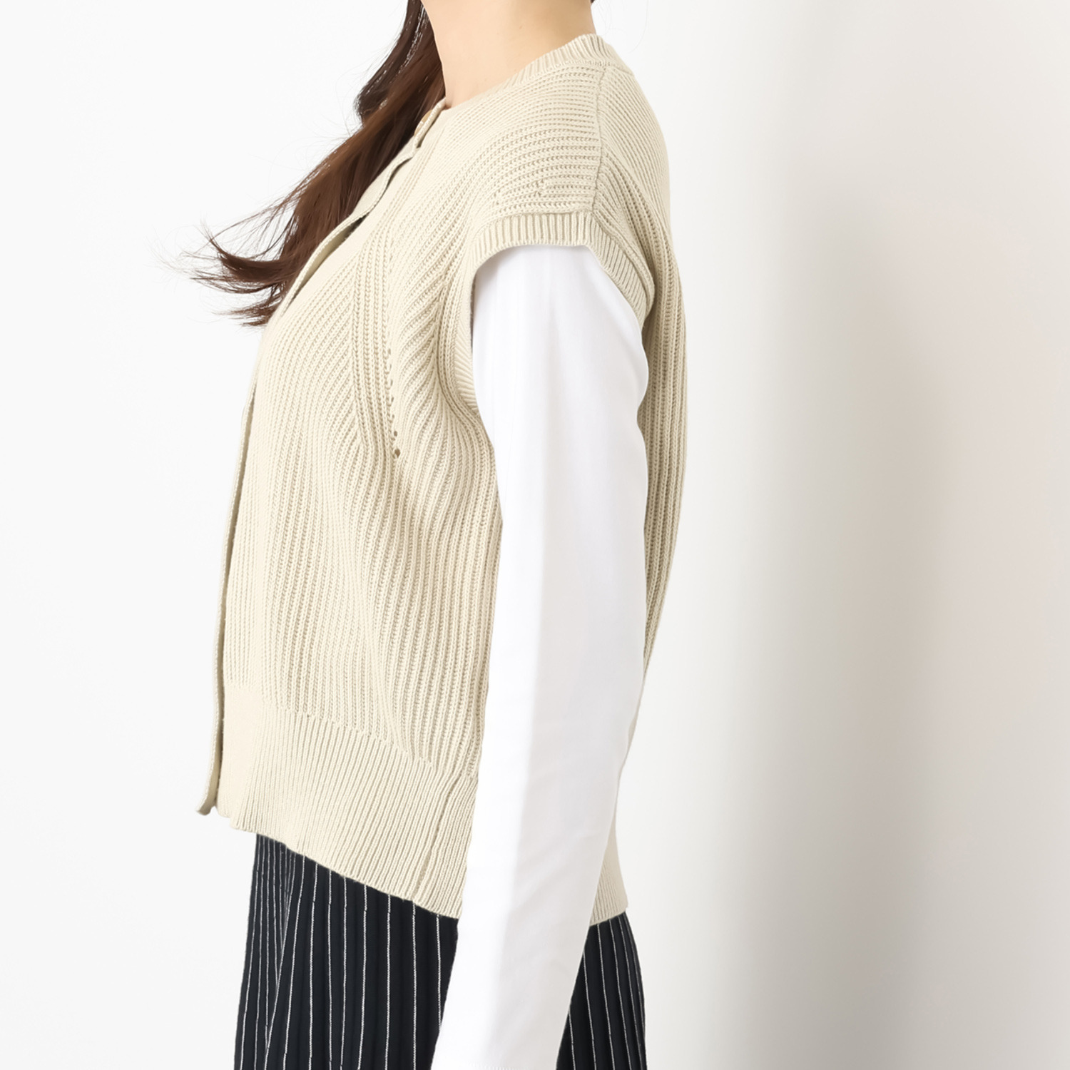 スピンブルー イタリアＭＴＢ社製 エーゲ海コットン ざっくり畦編み クルーネックニットジレ 