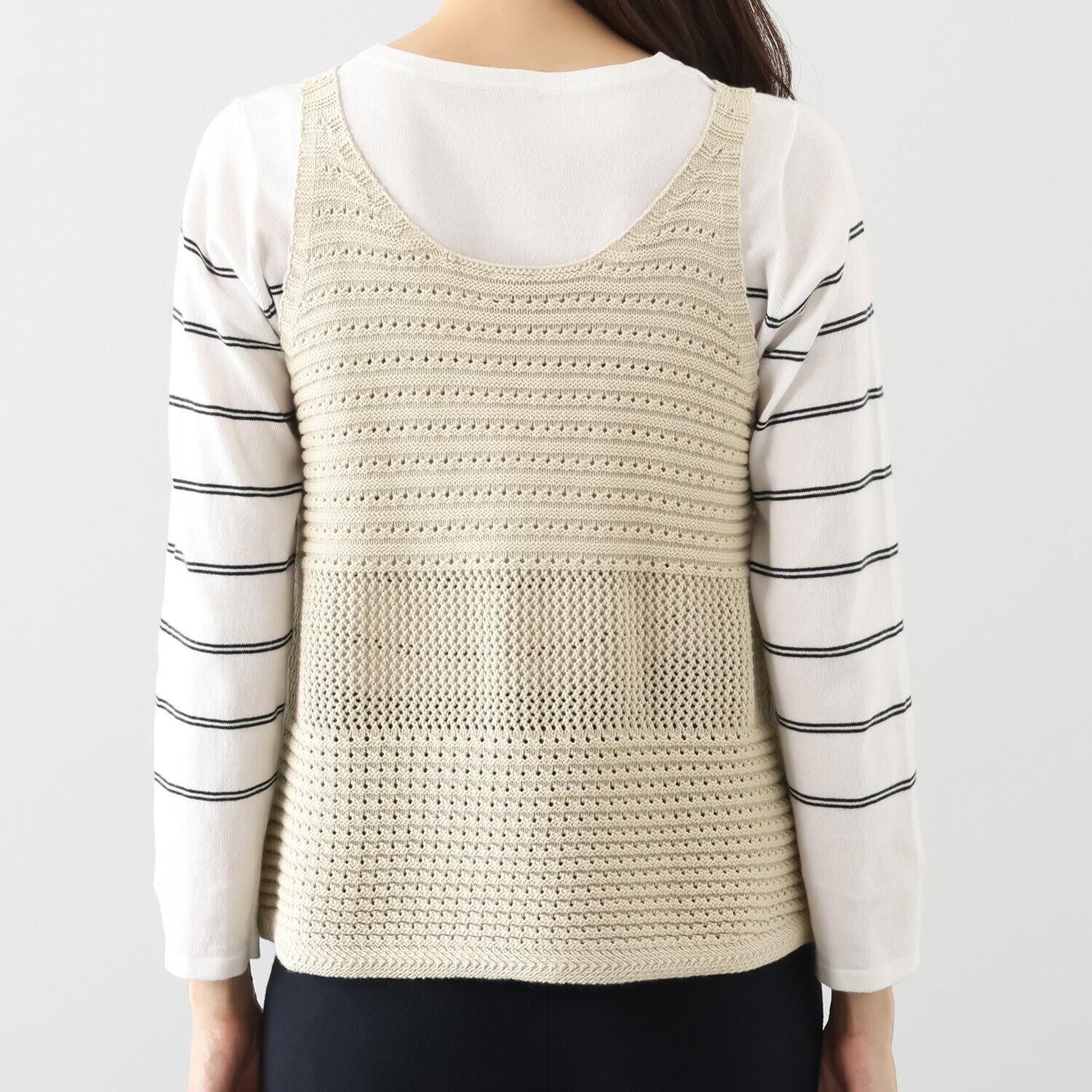 スピンブルー イタリアＭＴＢ社製 エーゲ海コットン 透かし編地変化 ニットキャミソールジレ 